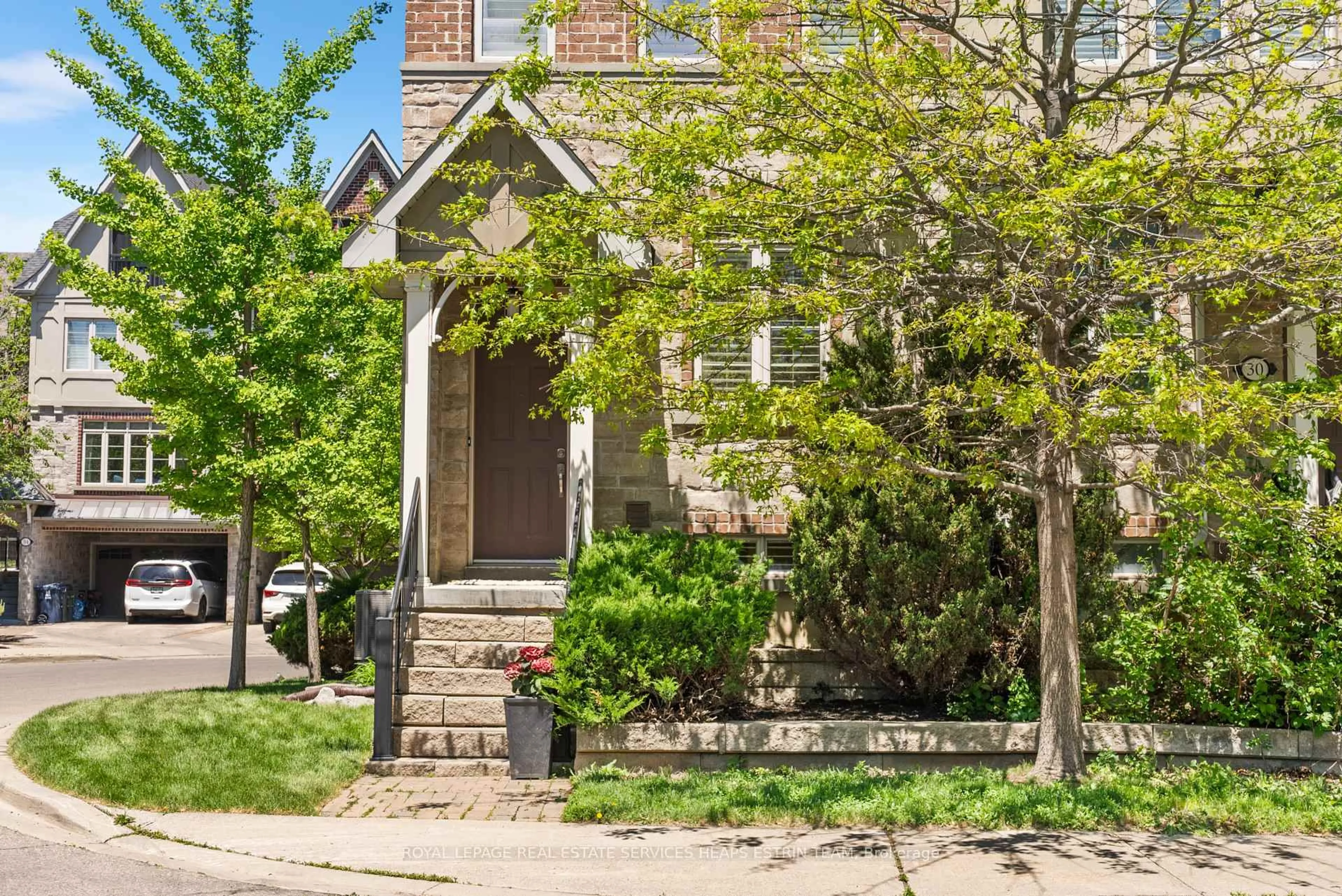 Home with brick exterior material, street for 32 Mendota Rd, Toronto Ontario M8Y 1E8