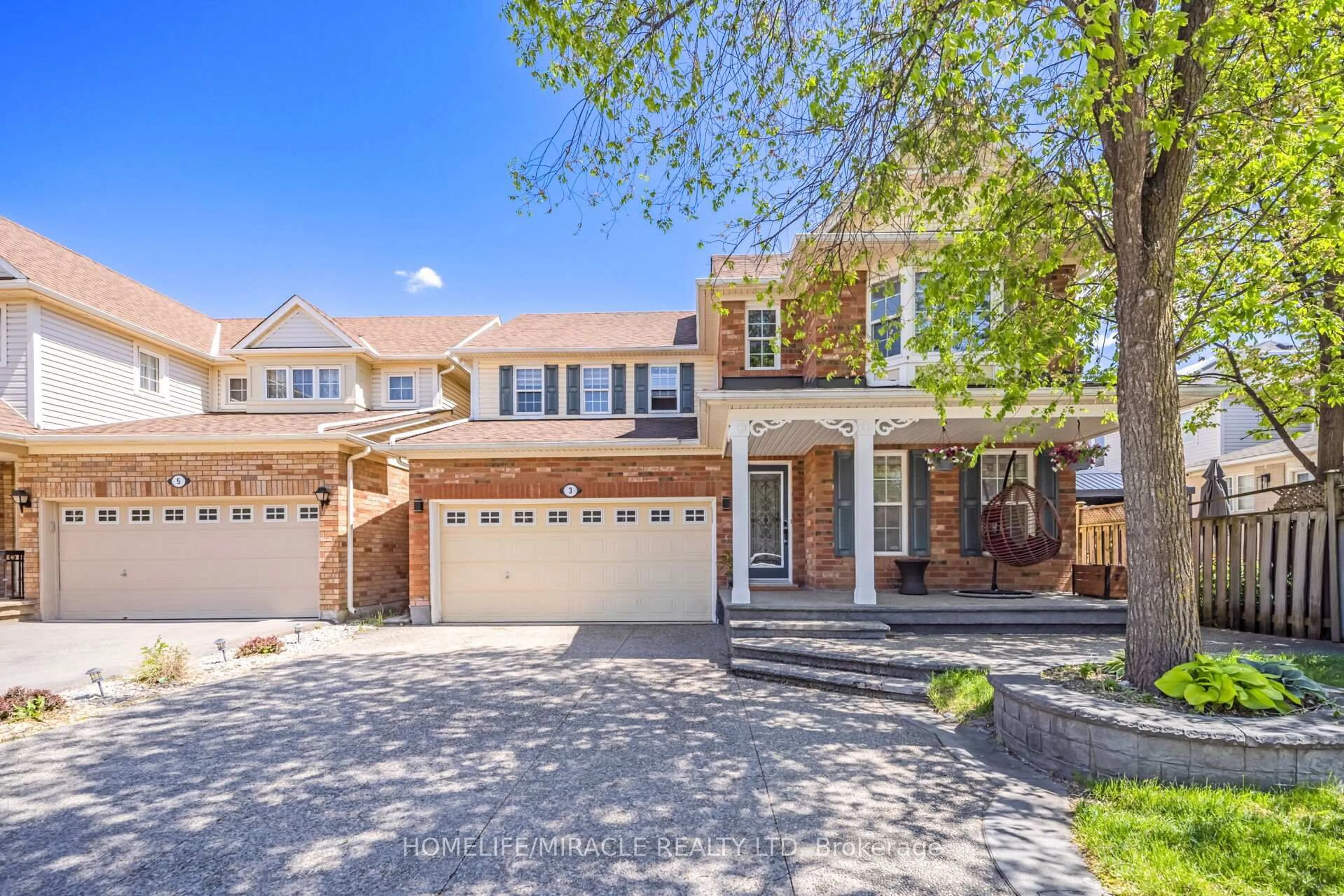 Home with brick exterior material, street for 3 White Rd, Brampton Ontario L7A 1Y5