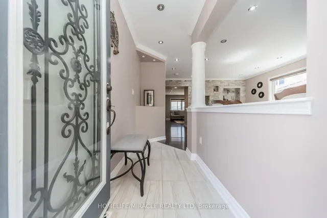 3 White Rd, Brampton 5