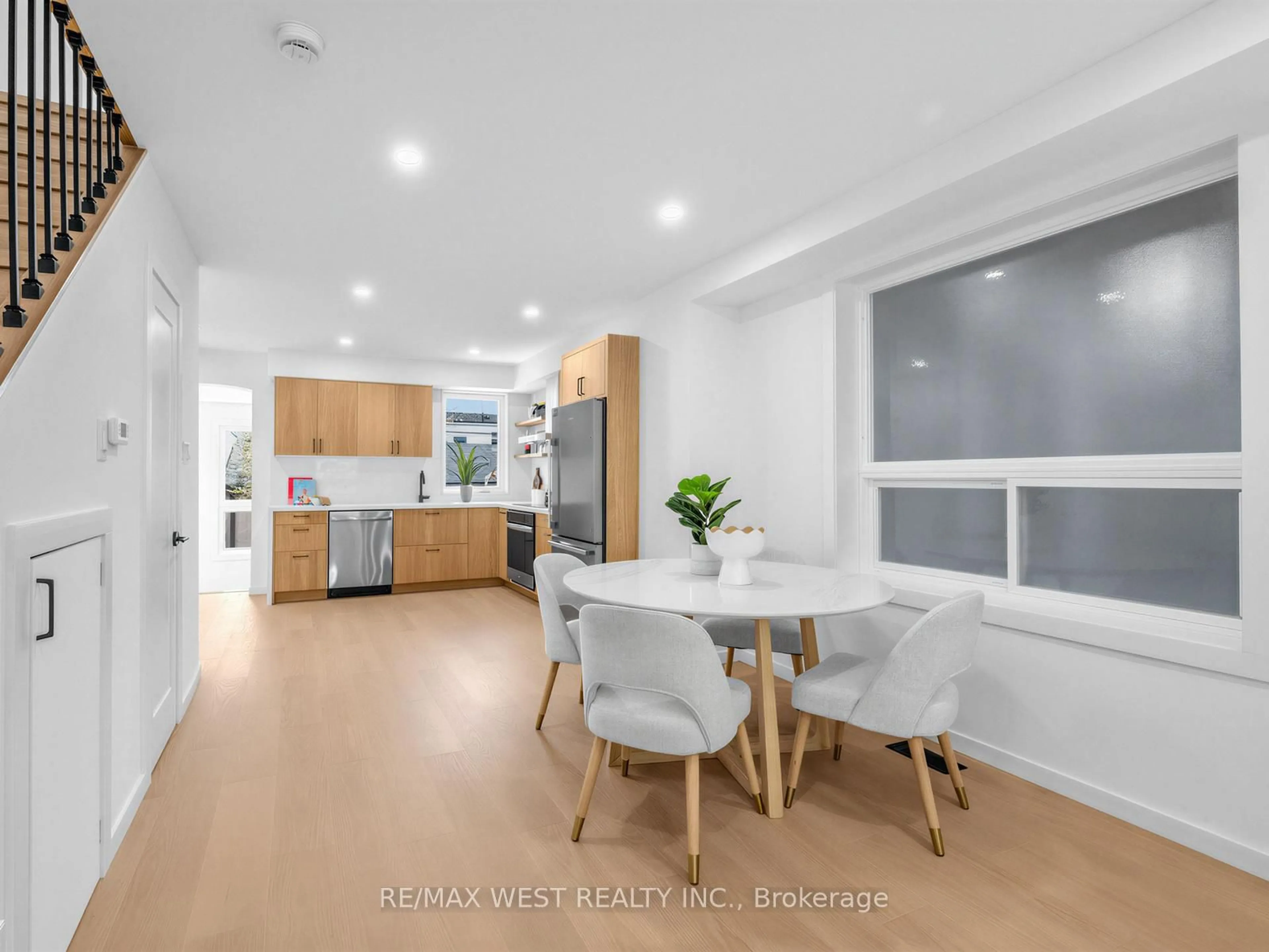 Open concept kitchen, unknown for 67 Day Ave, Toronto Ontario M6E 3W1