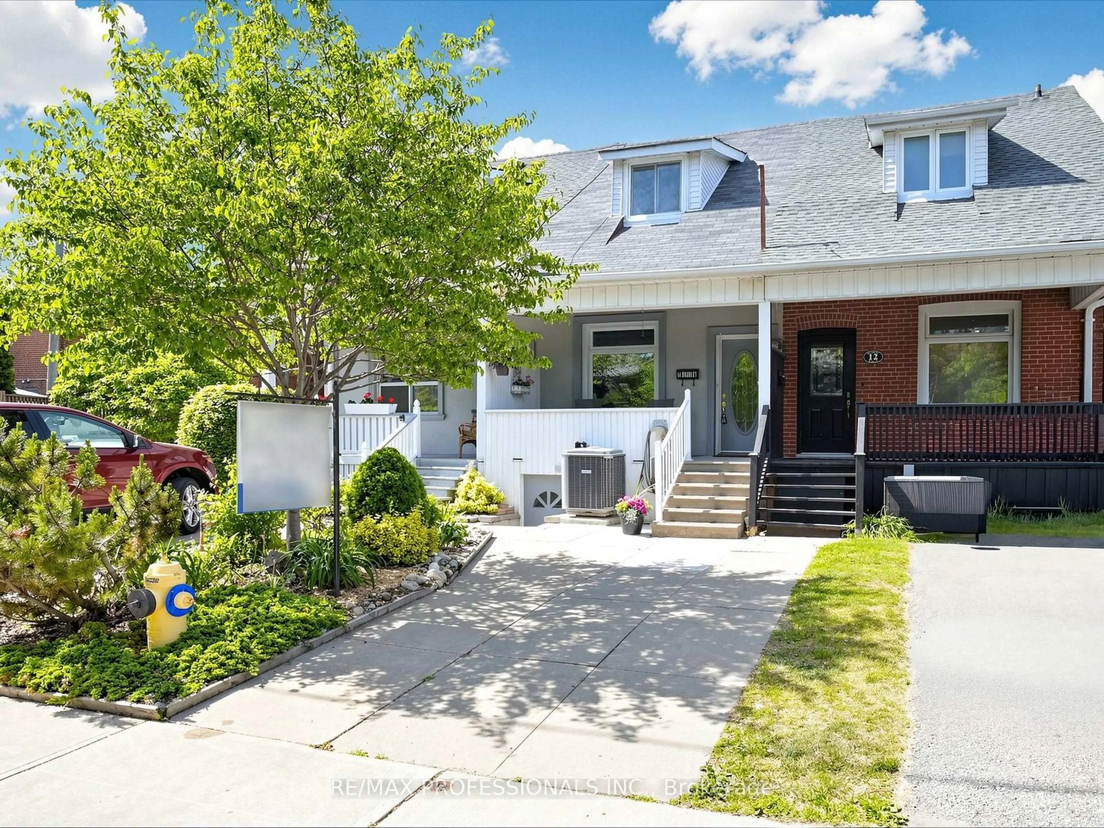 Unknown for 14 Bradley Ave, Toronto Ontario M6S 2N1