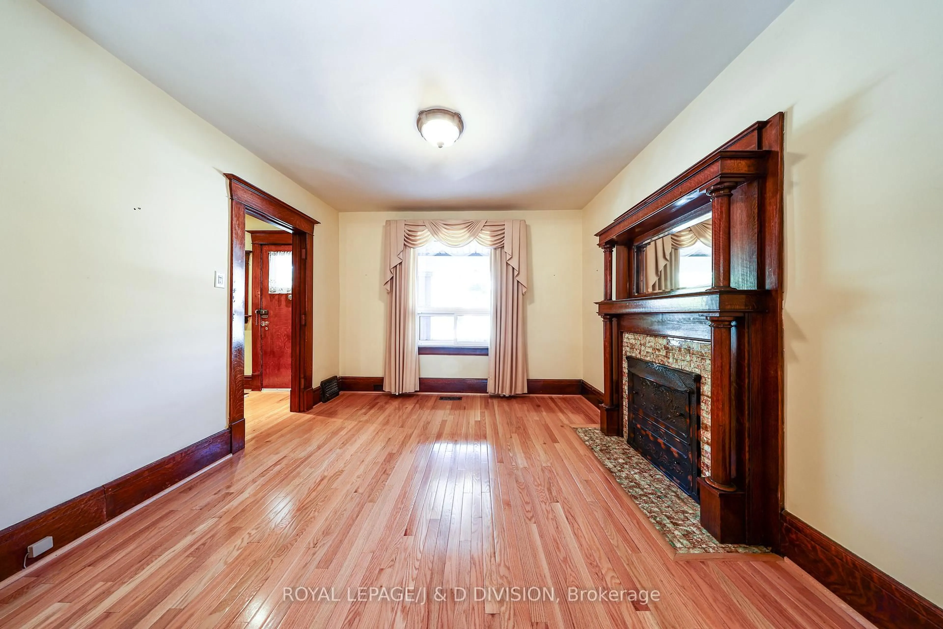 Unknown for 553 Runnymede Rd, Toronto Ontario M6S 2Z8