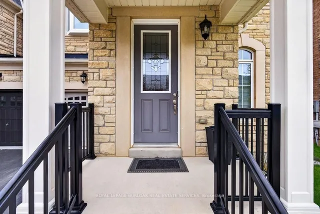 523 Terrace Way, Oakville 2