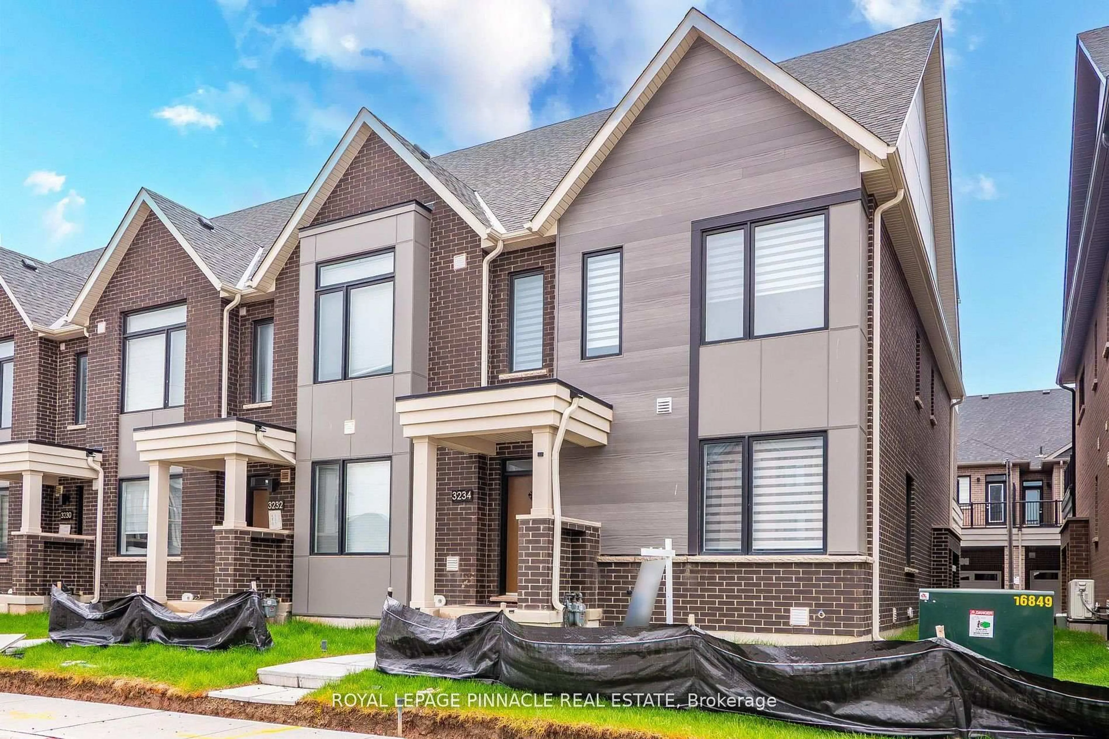 Home with brick exterior material, street for 3234 Sixth Line, Oakville Ontario L6M 4K1