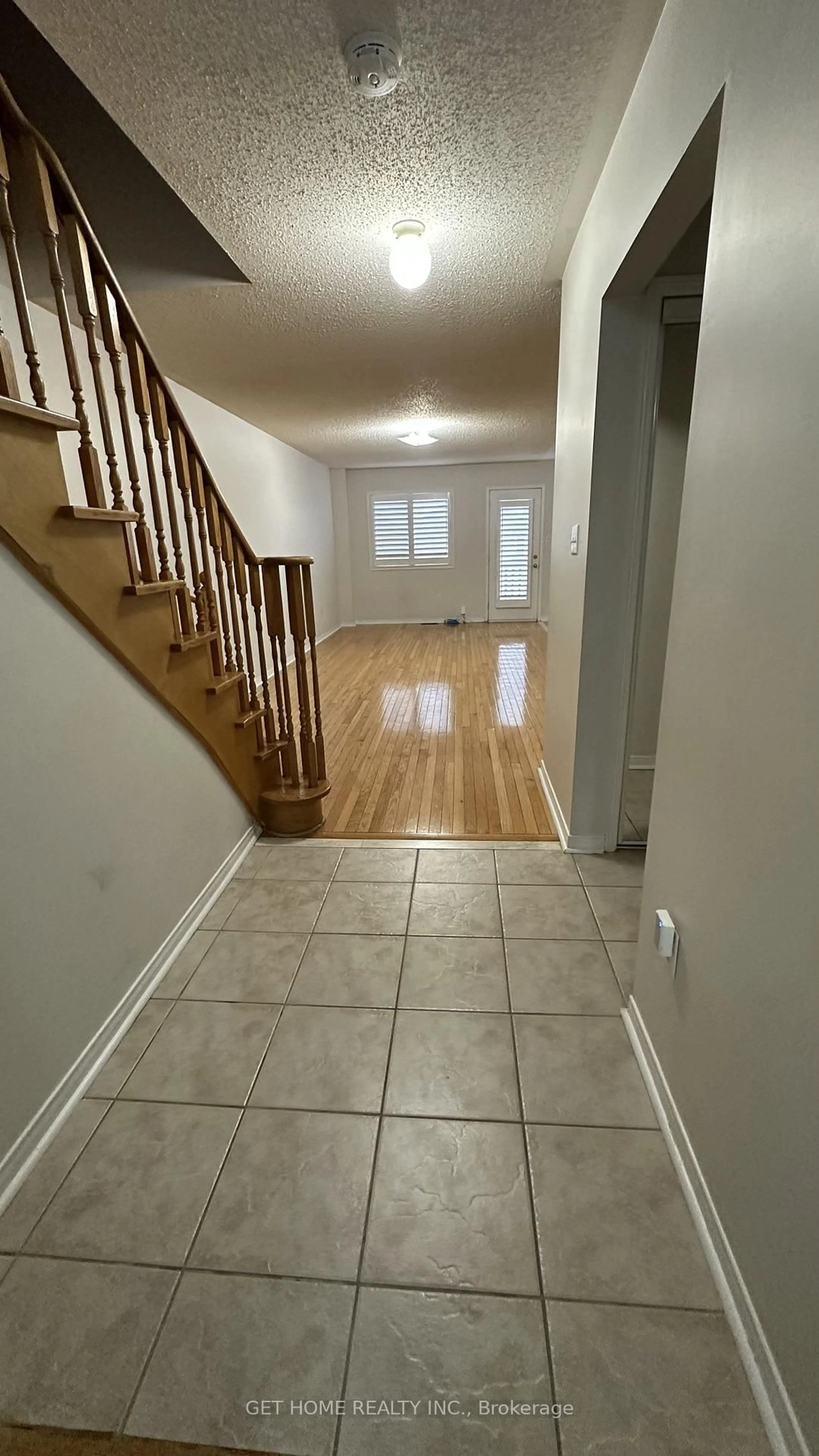 Unknown for 97 San Gabriele Pl, Toronto Ontario M9L 3A4
