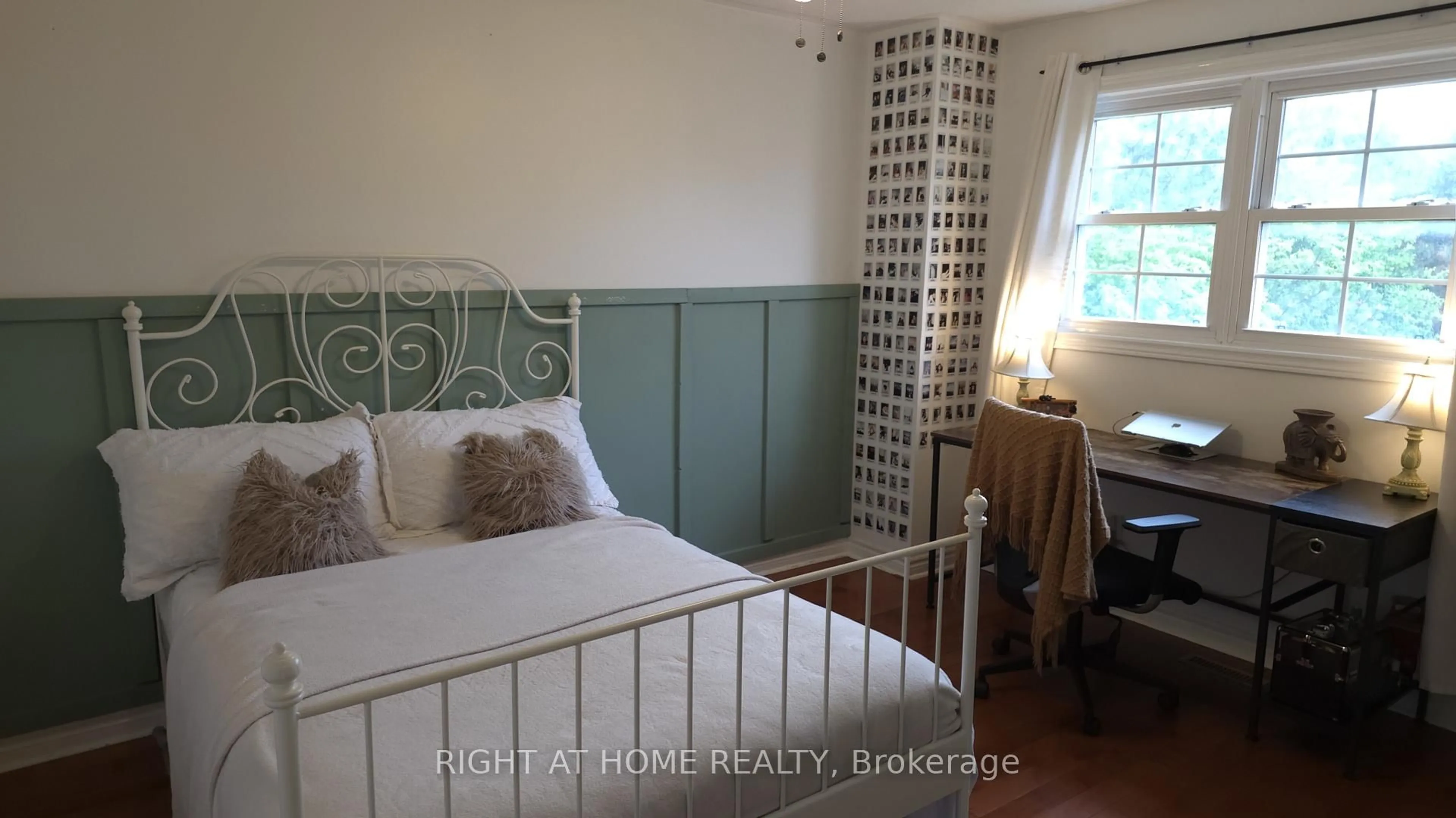Bedroom with bed, wood/laminate floor for 14 Santa Anita Crt, Brampton Ontario L6Y 4P8