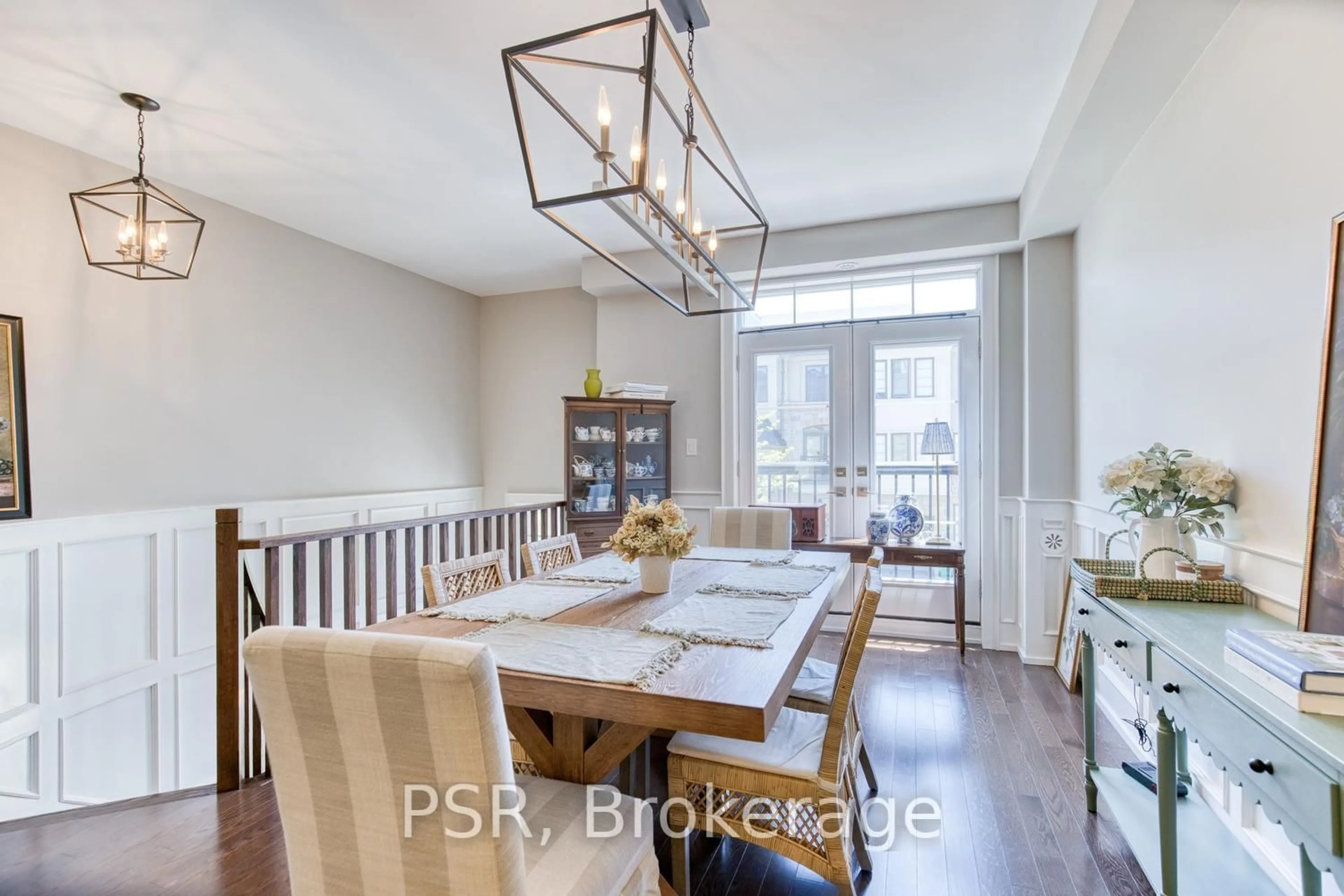 Dining room, unknown for 608 Mermaid Cres, Mississauga Ontario L5G 0B3