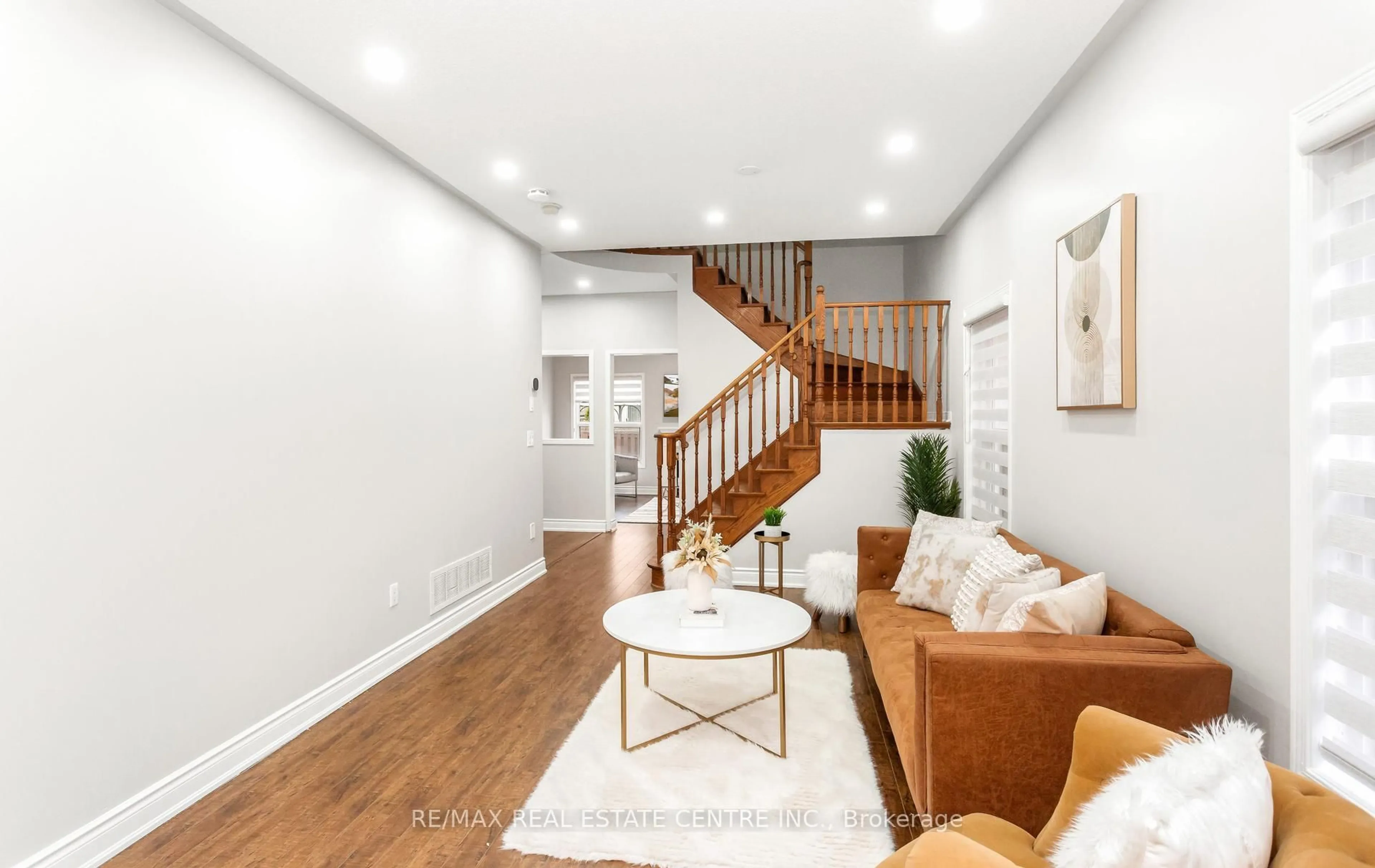 Unknown for 58 Knightswood Cres, Brampton Ontario L7A 3W9