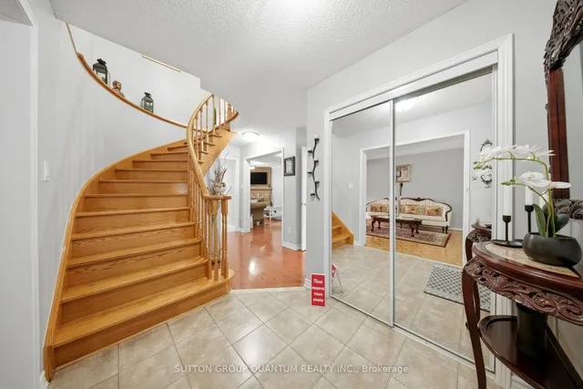 276 Lech Walesa Dr, Mississauga 5