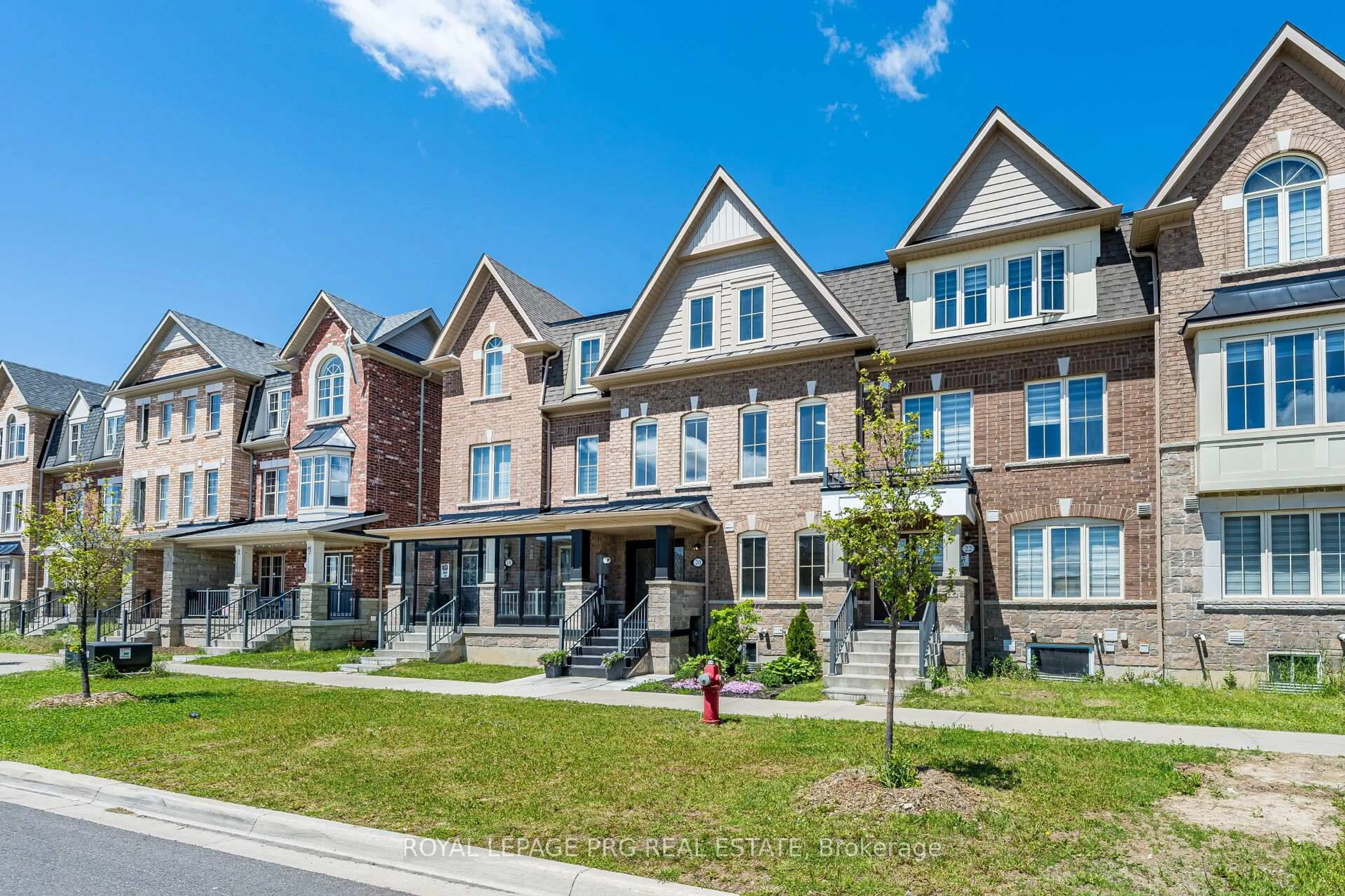 Home with brick exterior material, unknown for 20 Remembrance Rd, Brampton Ontario L7A 4Y8