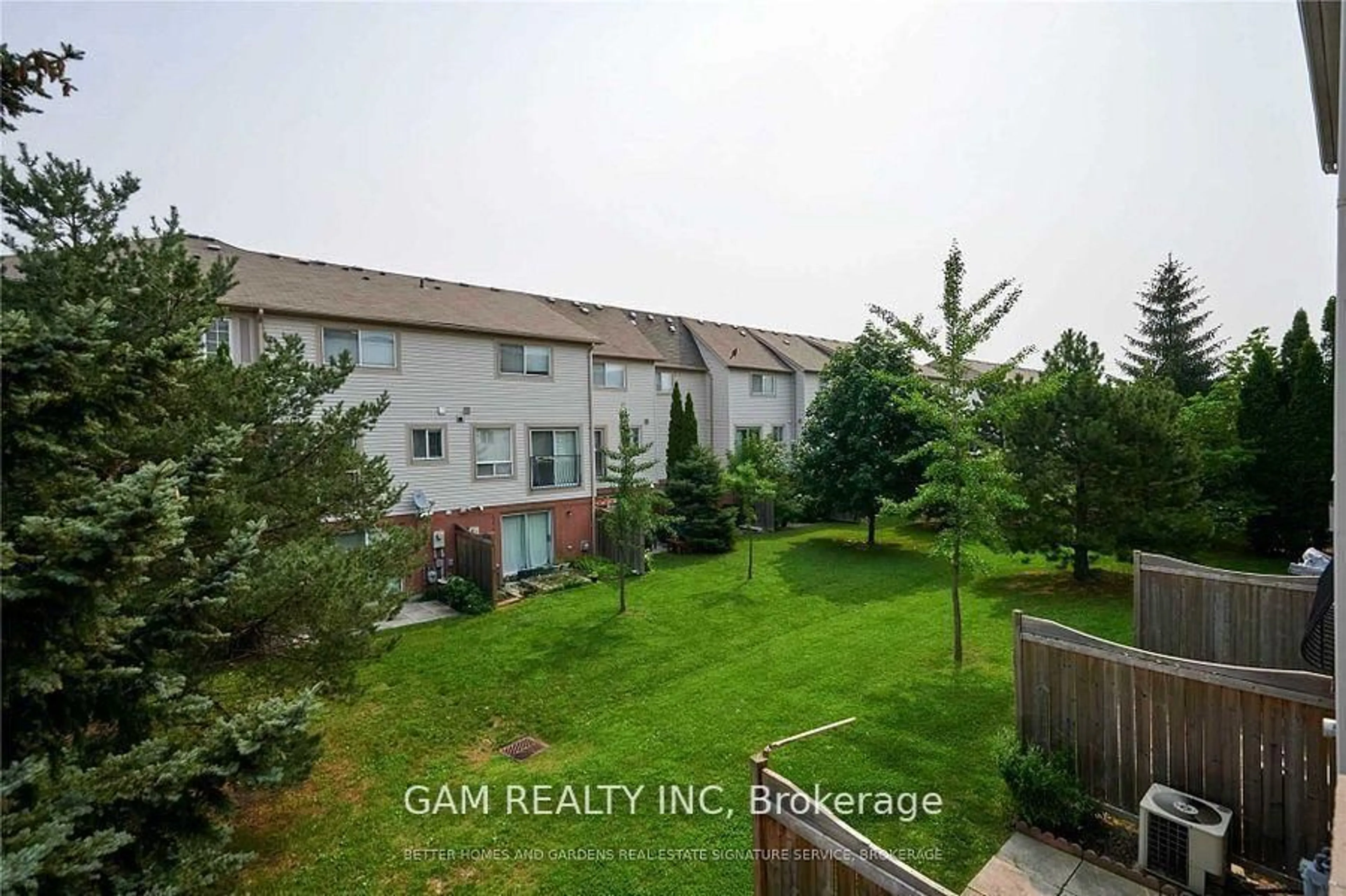 A pic from outside/outdoor area/front of a property/back of a property/a pic from drone, unknown for 5030 Heatherleigh Ave #101, Mississauga Ontario L5V 2G7