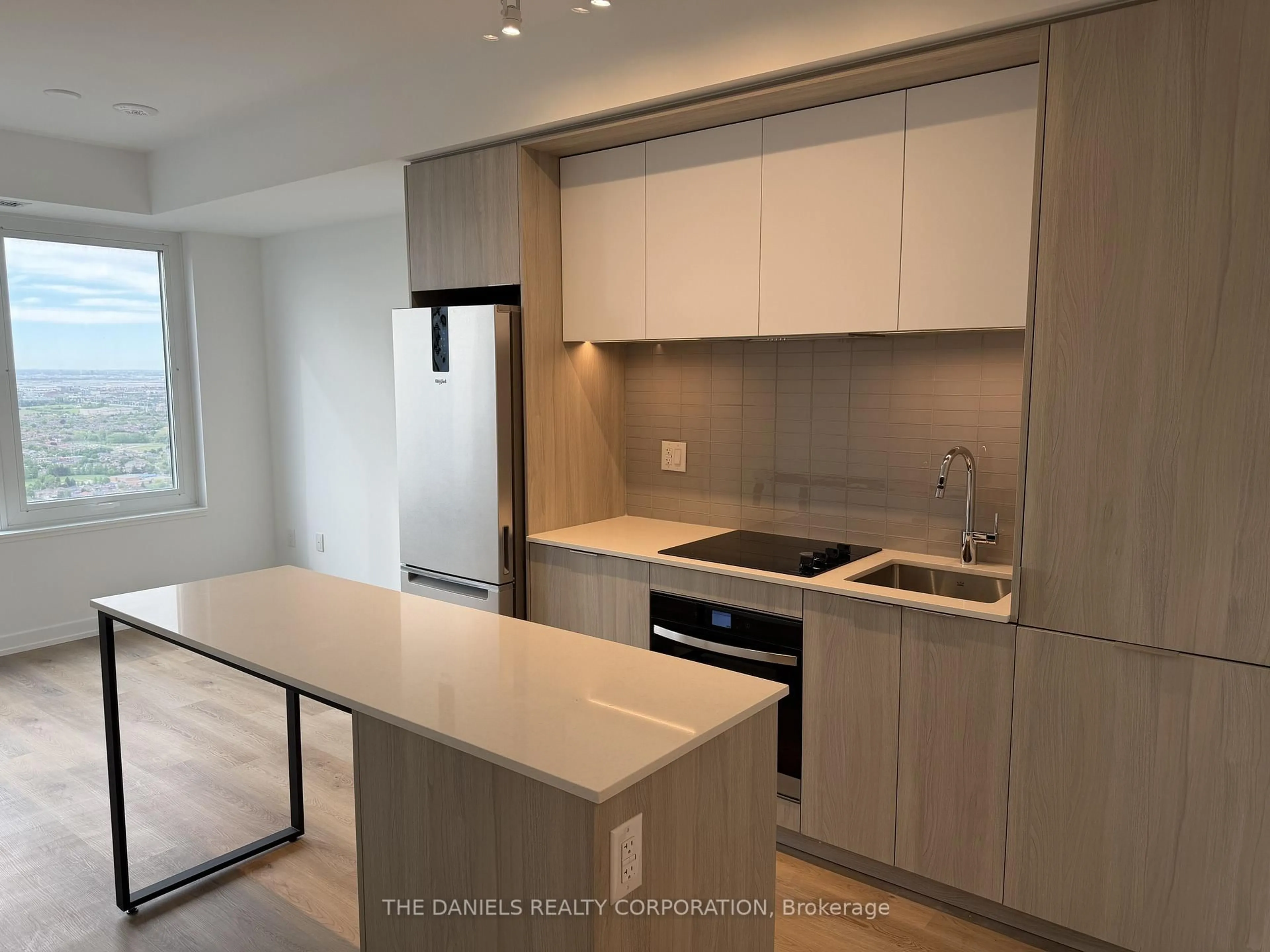 Standard kitchen, unknown for 395 Square One Dr #4401, Mississauga Ontario L5B 0P6
