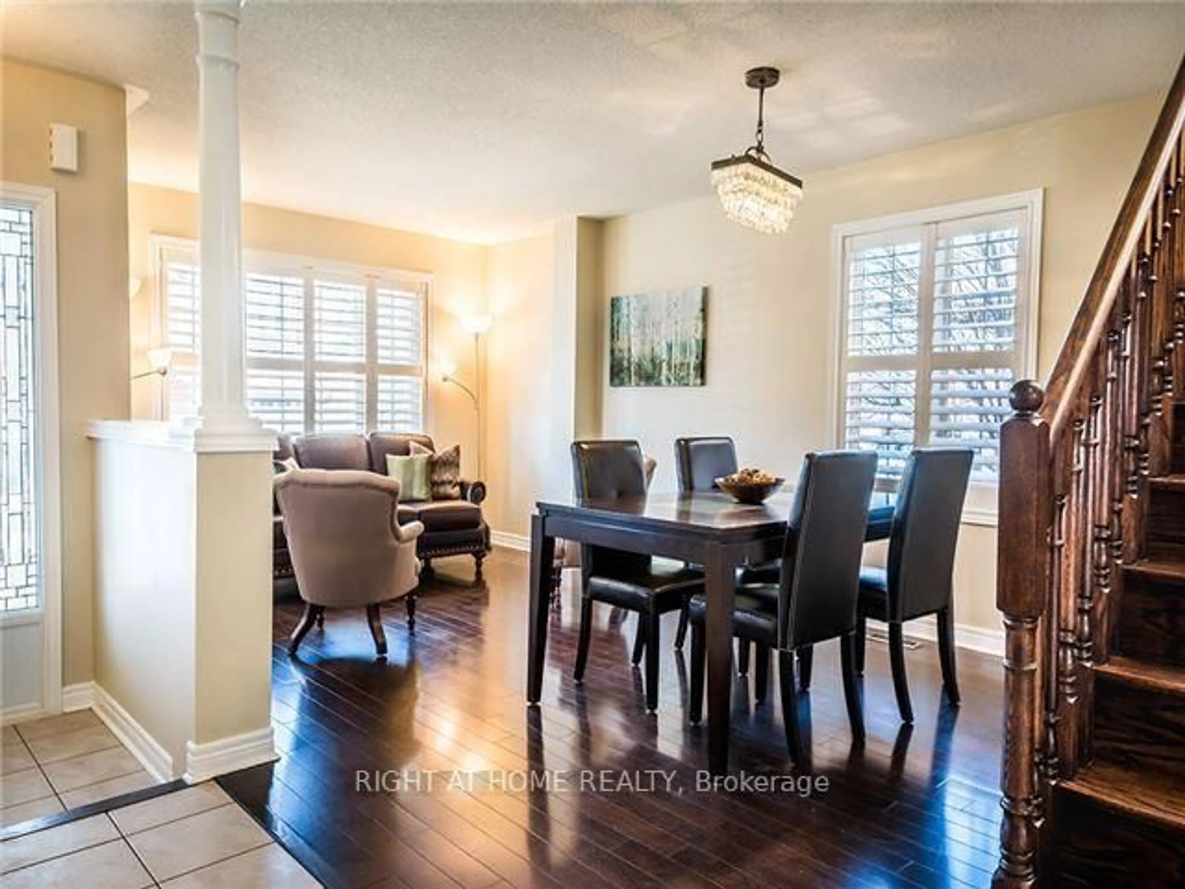 Dining room, unknown for 1469 Derby County Cres, Oakville Ontario L6M 4N9