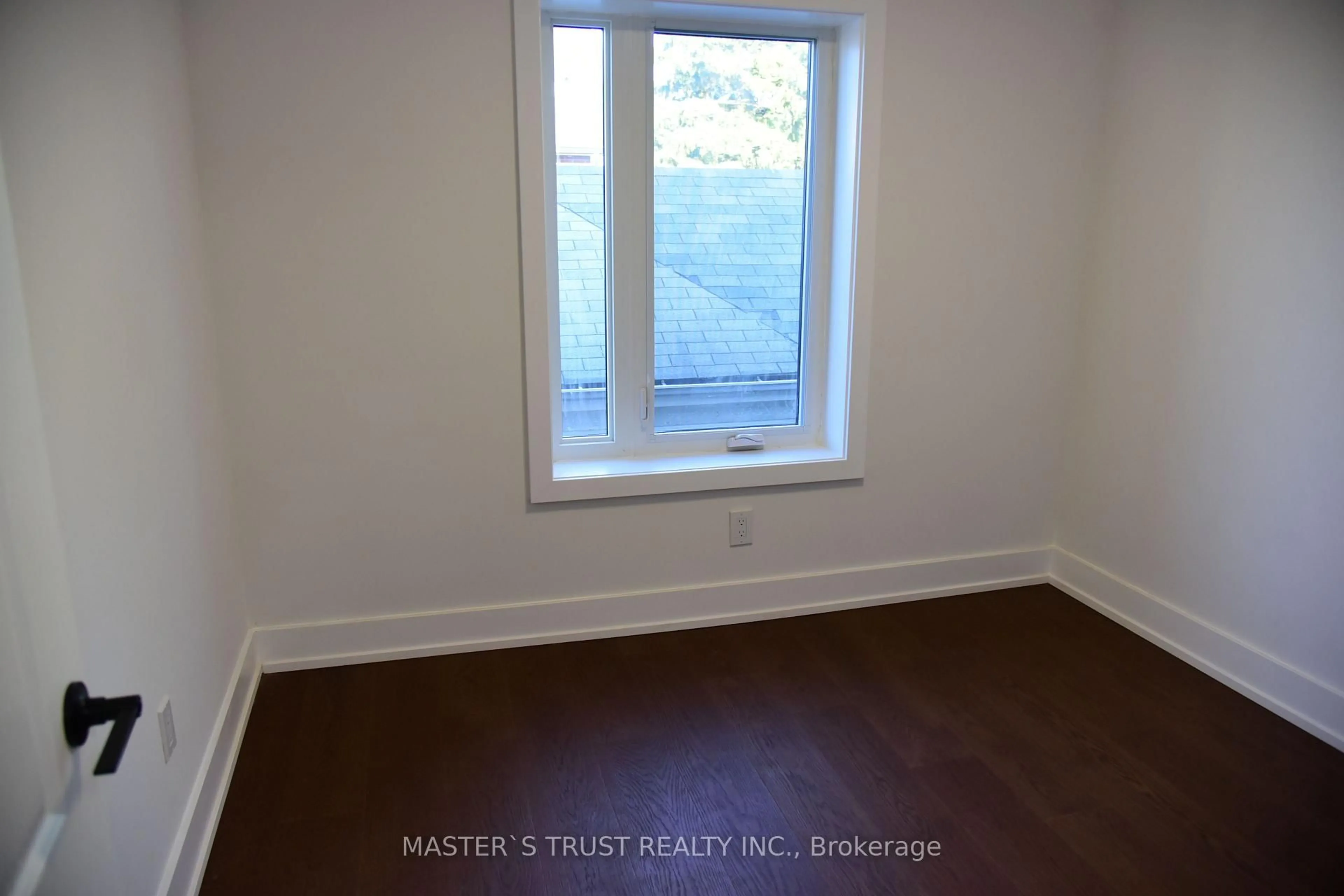 A pic of a room for 19 Emmett Ave, Toronto Ontario M6M 2E3