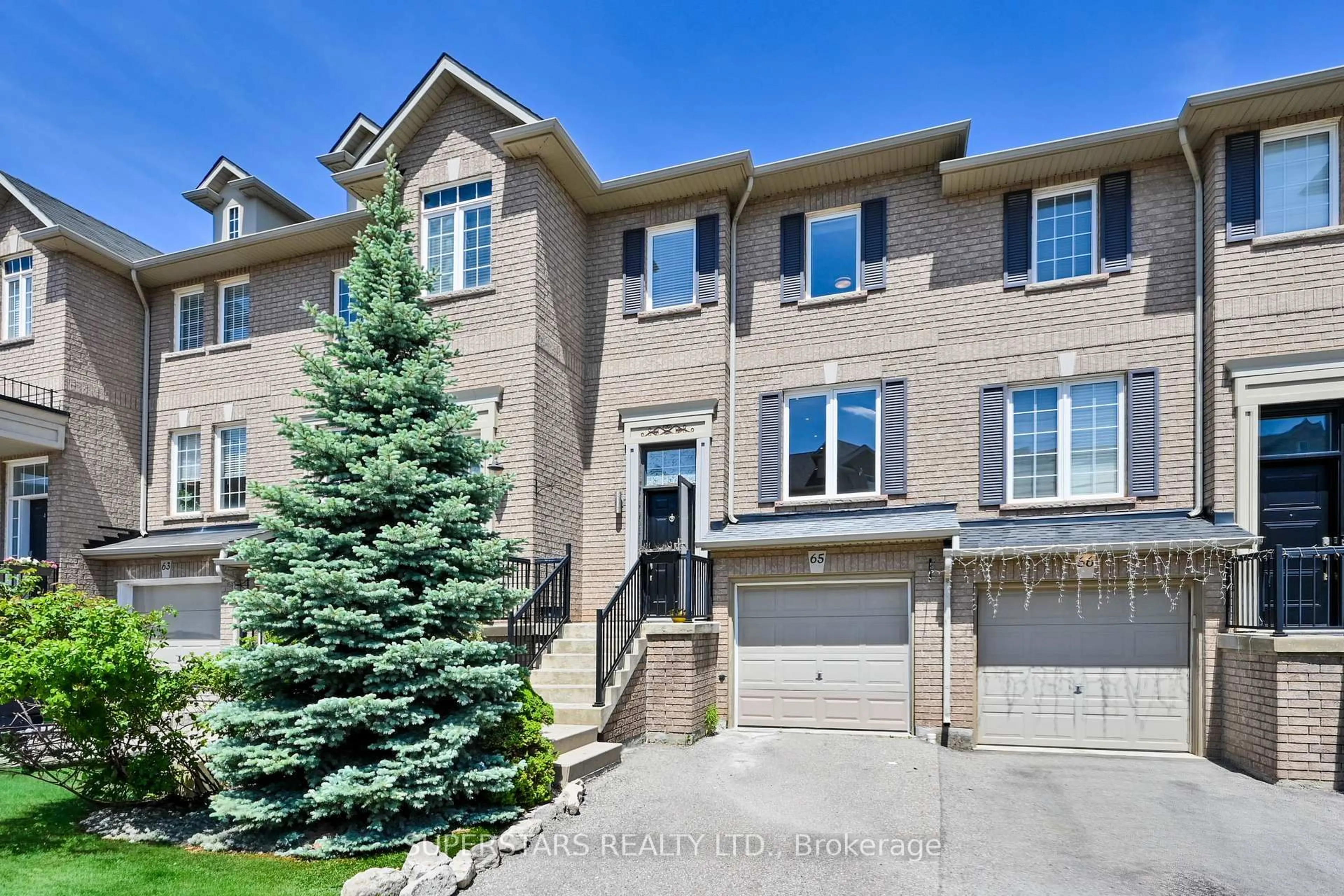 Home with brick exterior material, street for 2280 Baronwood Dr #65, Oakville Ontario L6M 5J8