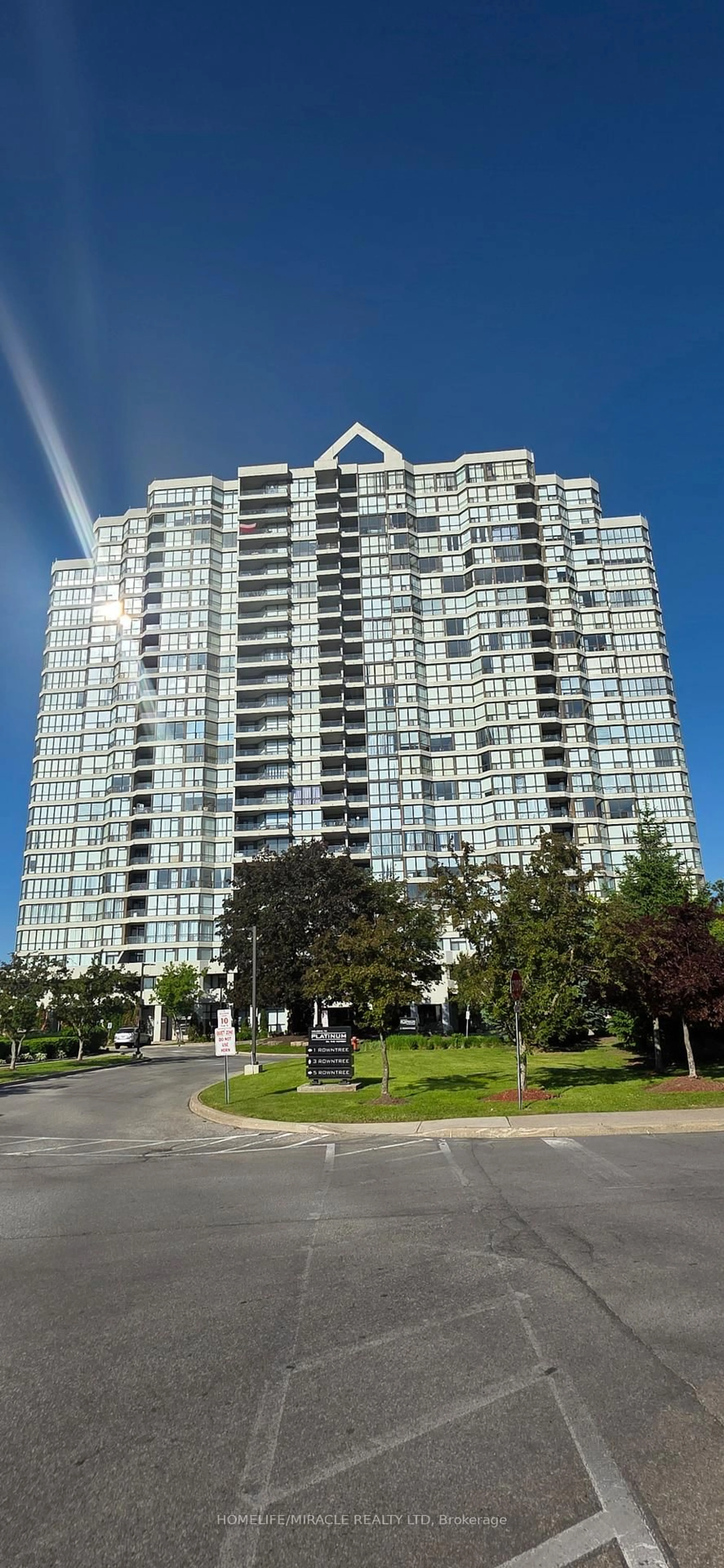 Unknown for 3 Rowntree Rd #1211, Toronto Ontario M9V 5G8