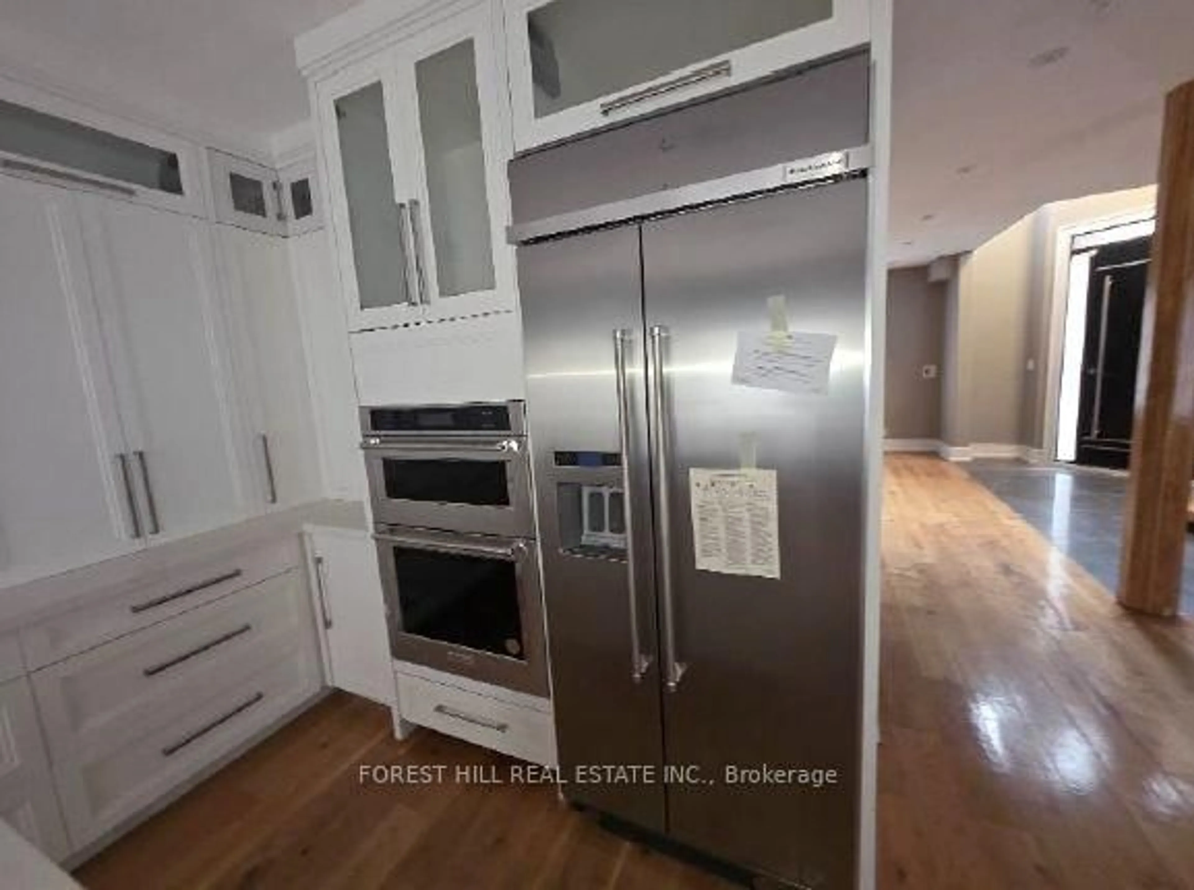 Unknown for 17 Kennedy Park Rd, Toronto Ontario M6P 3H2