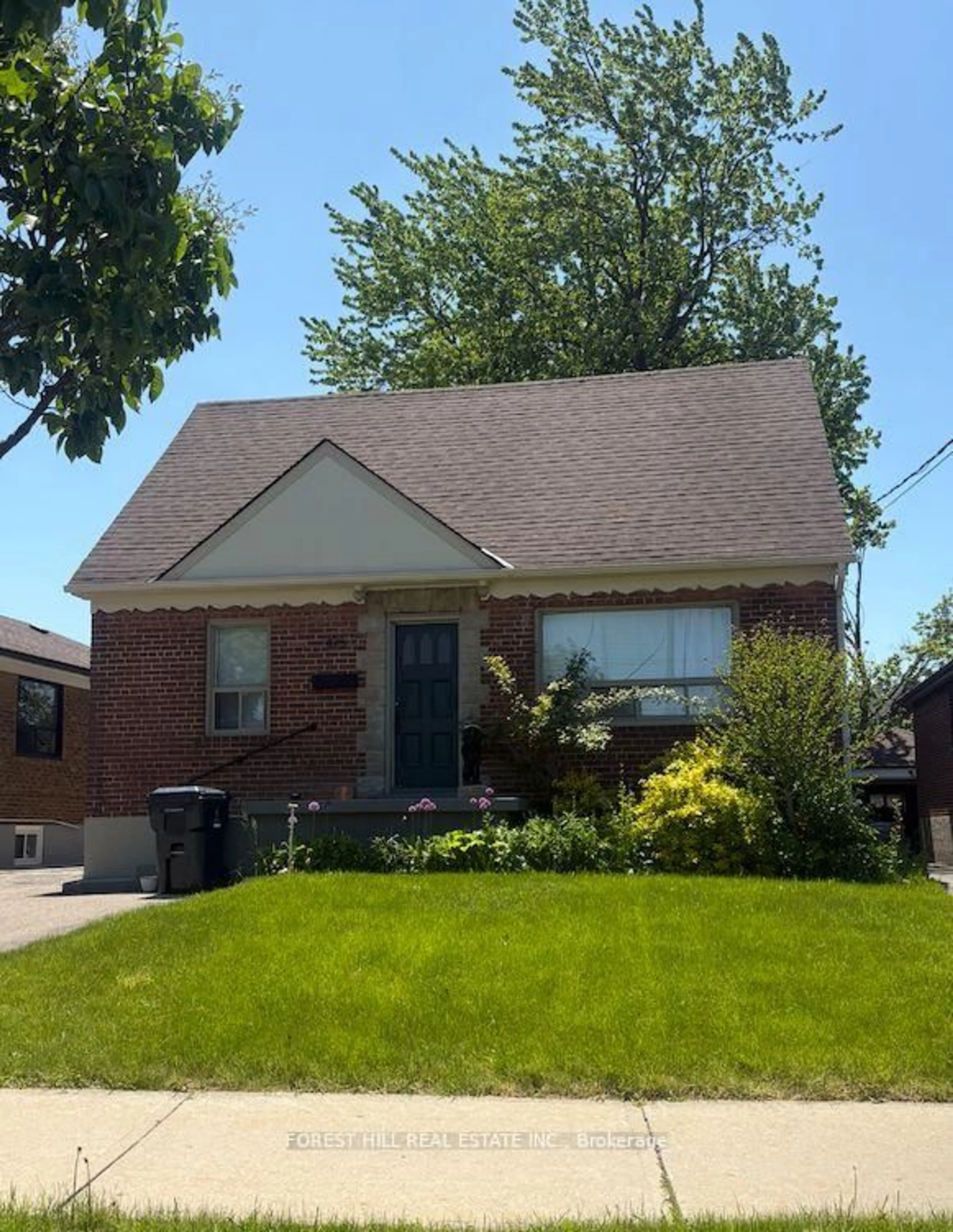 Home with brick exterior material, street for 475 Maple Leaf Dr, Toronto Ontario M6L 1R1