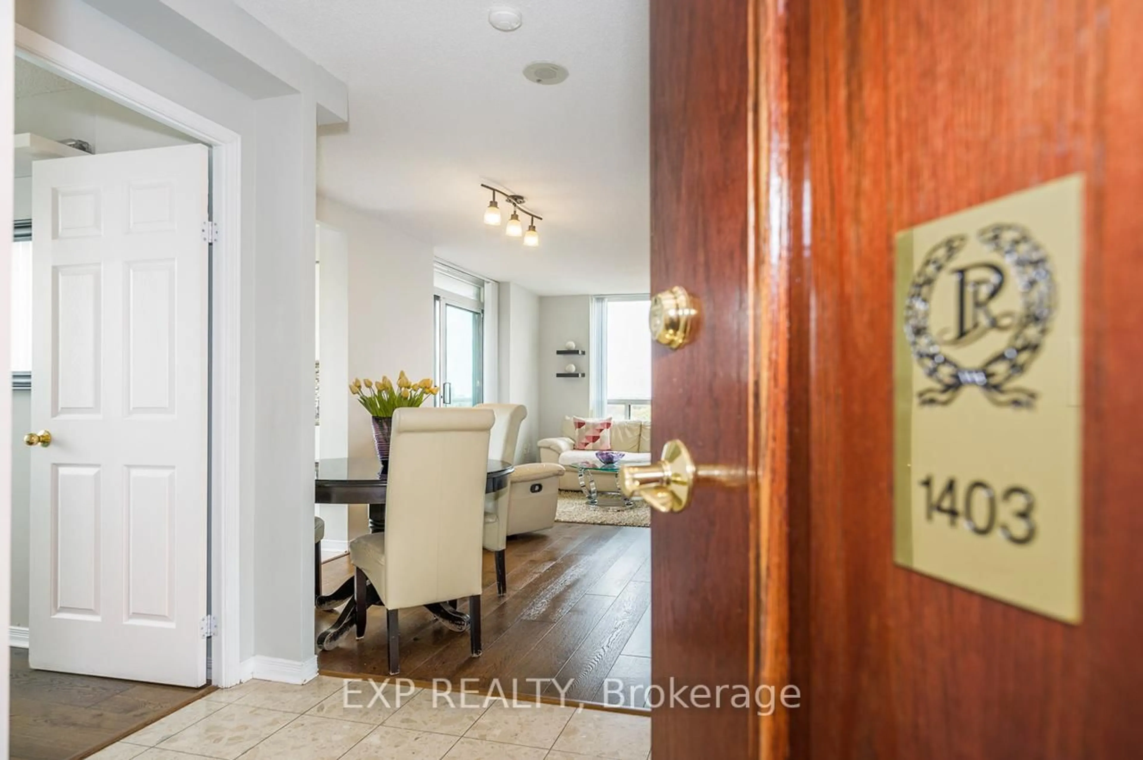 Indoor entryway for 15 Michael Power Pl #1403, Toronto Ontario M9A 5G4