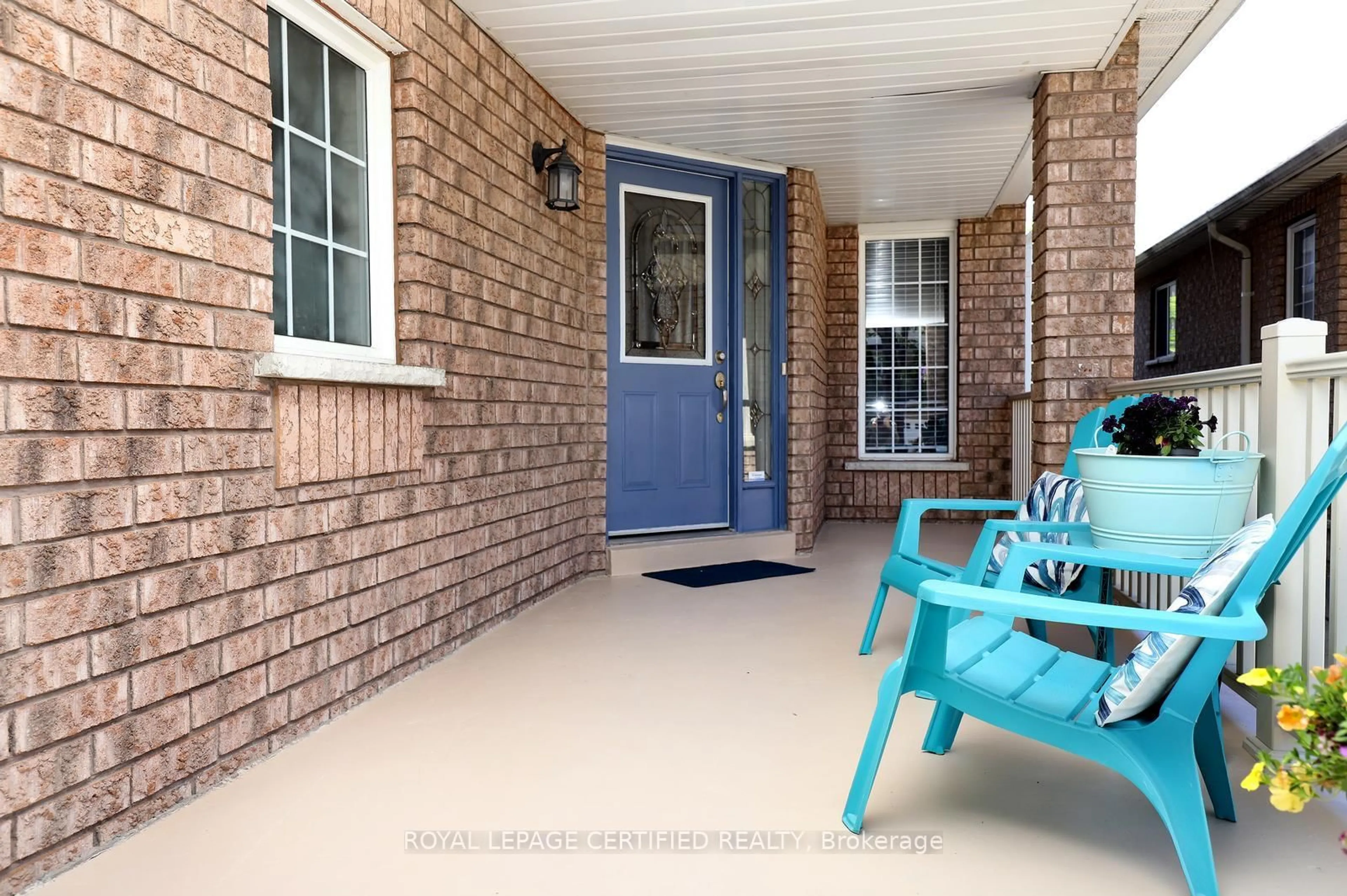 Patio, street for 9 Split Rail Rd, Brampton Ontario L6X 4S1