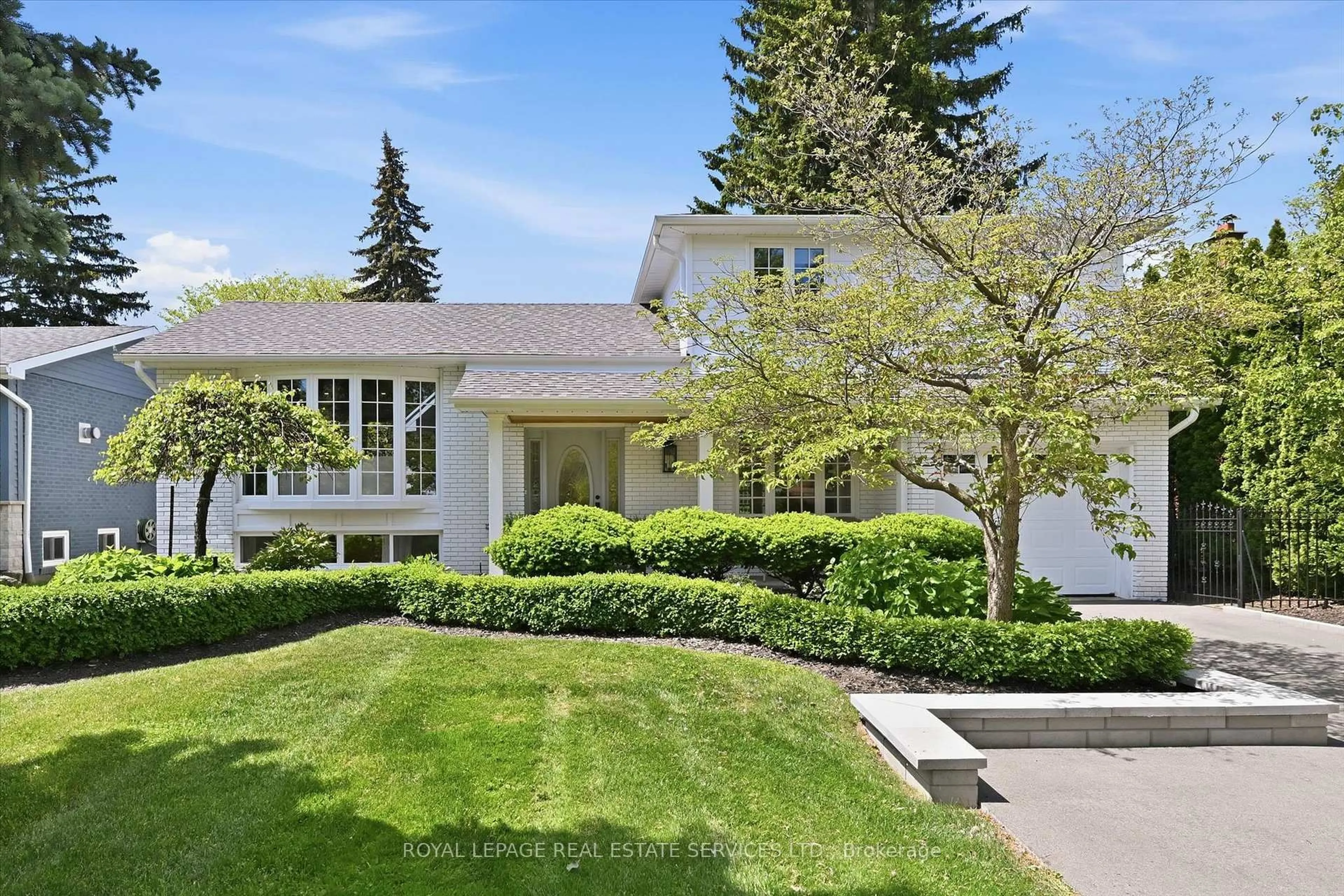 Unknown for 194 Solingate Dr, Oakville Ontario L6L 3T1