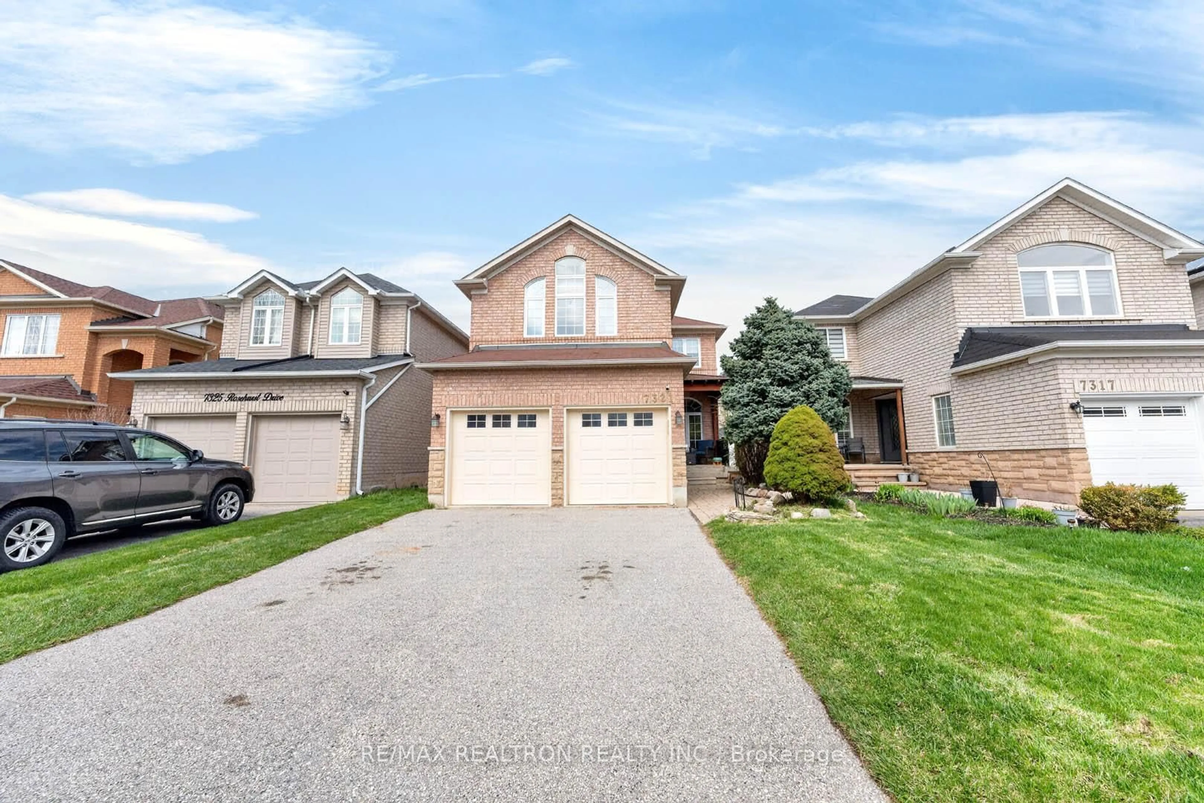 Unknown for 7321 Rosehurst Dr, Mississauga Ontario L5N 8P1