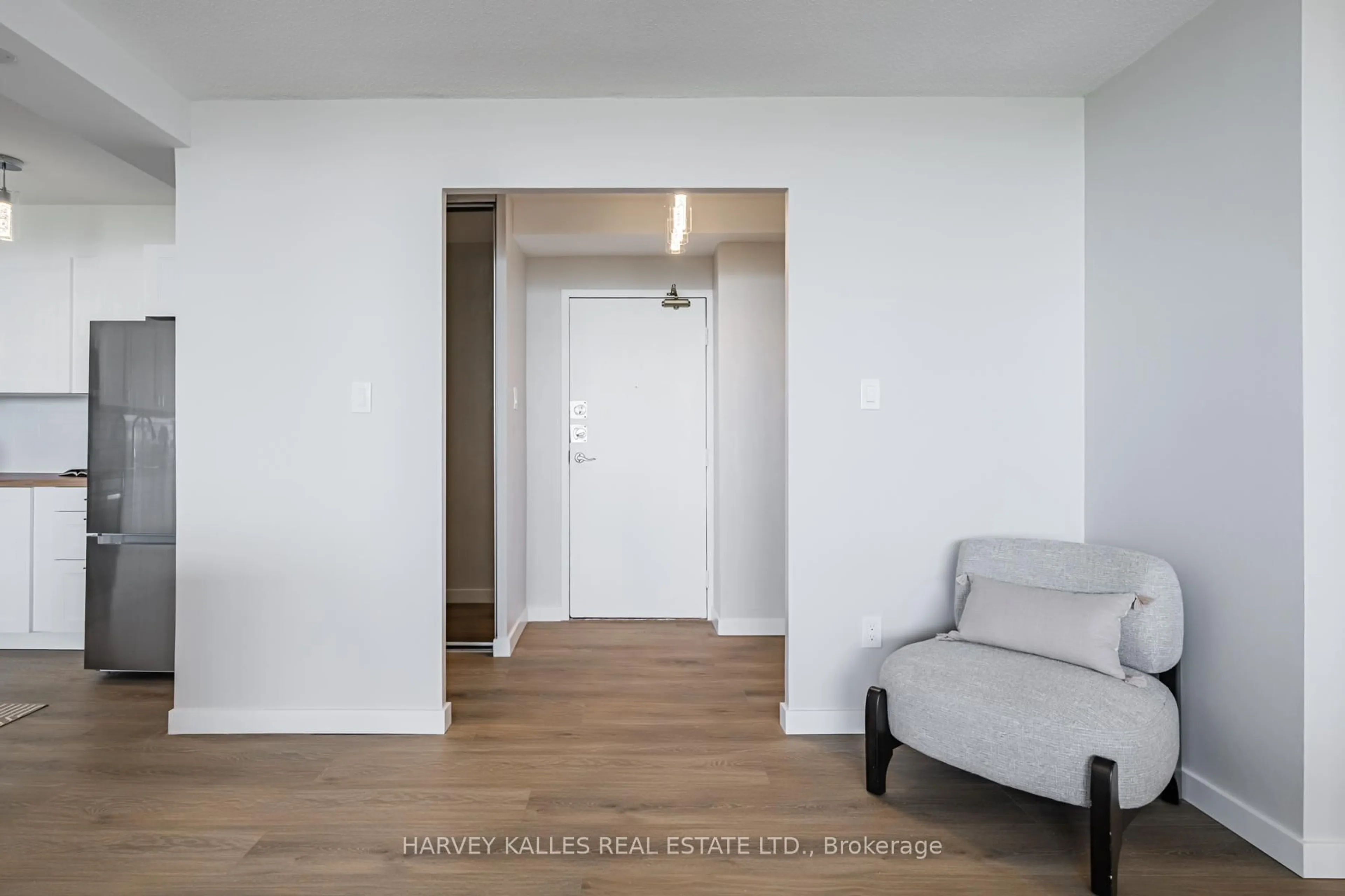 Unknown for 155 Marlee Ave #2204, Toronto Ontario M6B 4B5