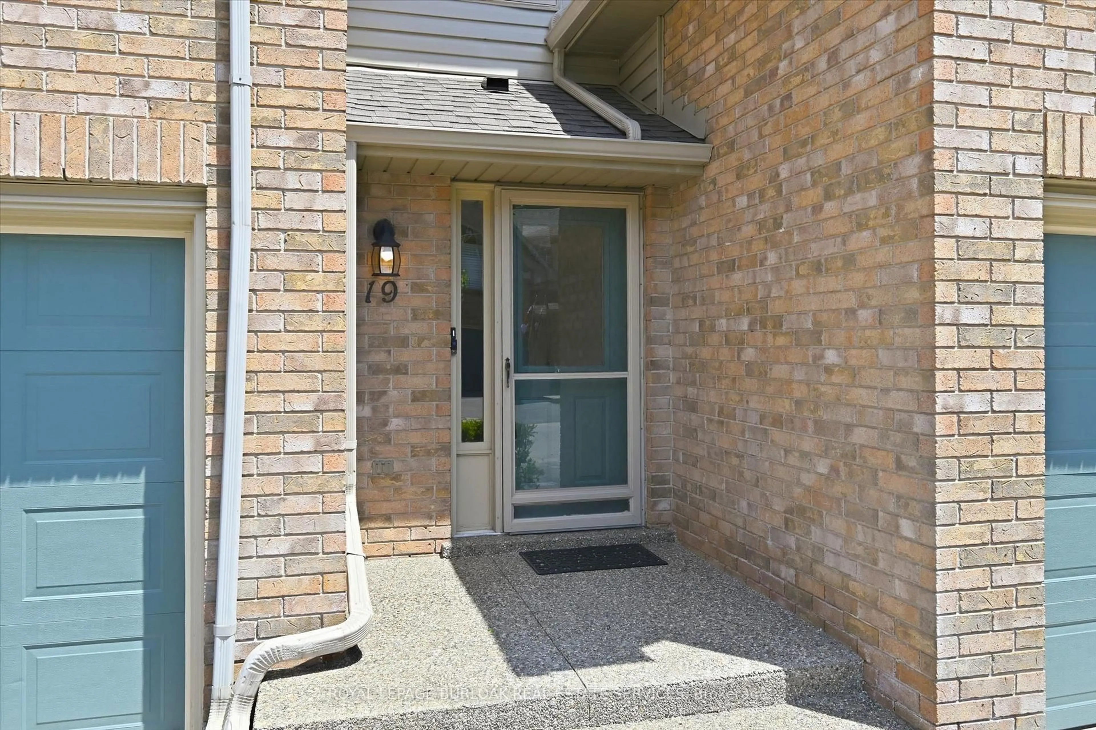 Unknown for 3333 New St #19, Burlington Ontario L7N 1N1