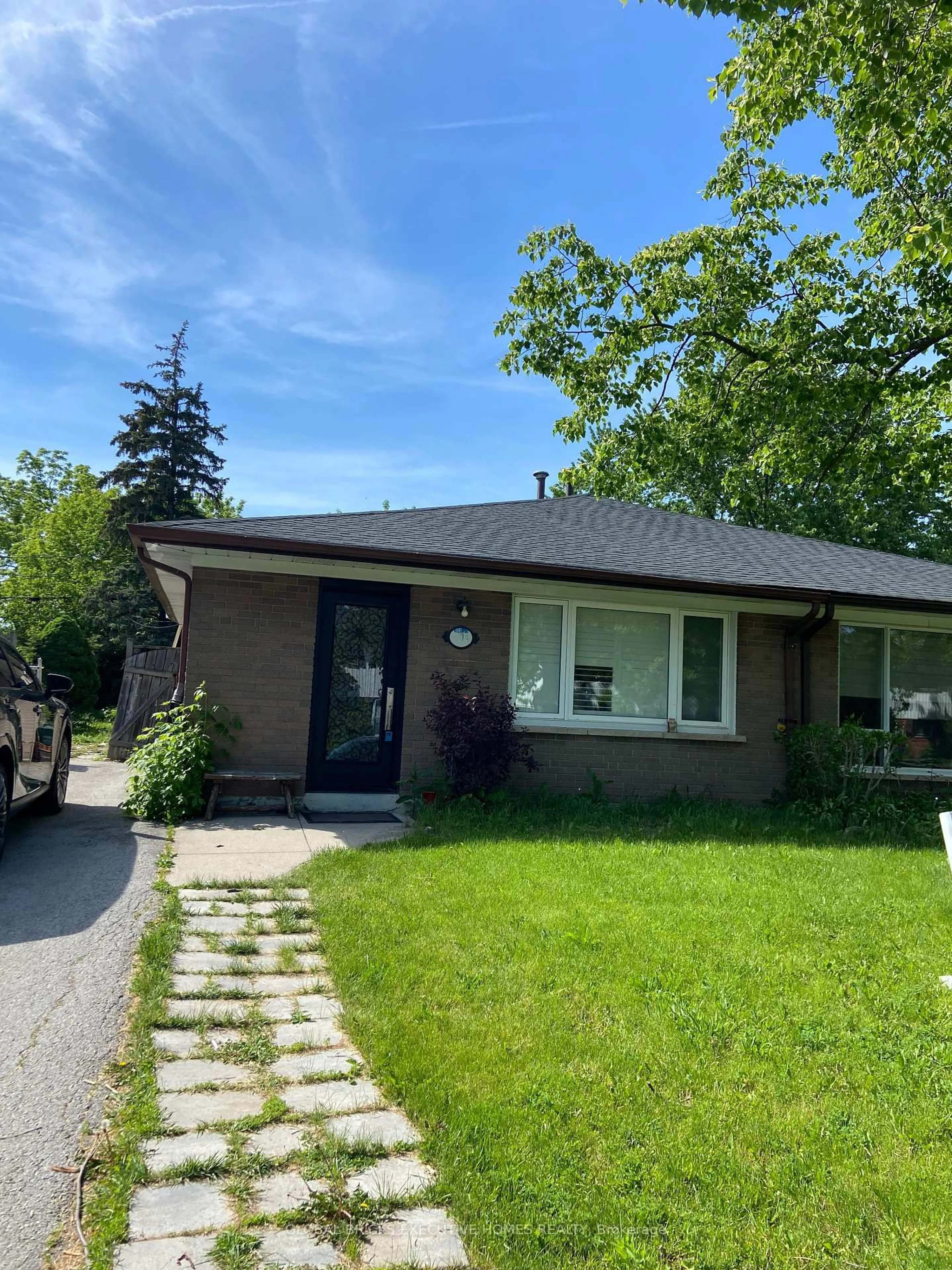Home with brick exterior material, street for 1274 Redbank Cres, Oakville Ontario L6H 1Y5