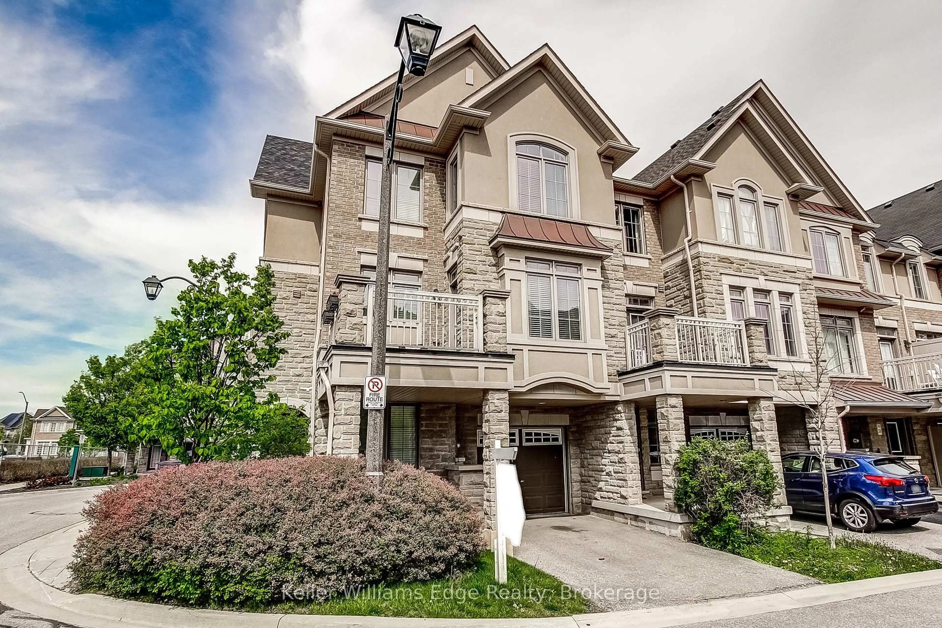 Home with brick exterior material, street for 2435 Greenwich Dr #35, Oakville Ontario L6M 0S4