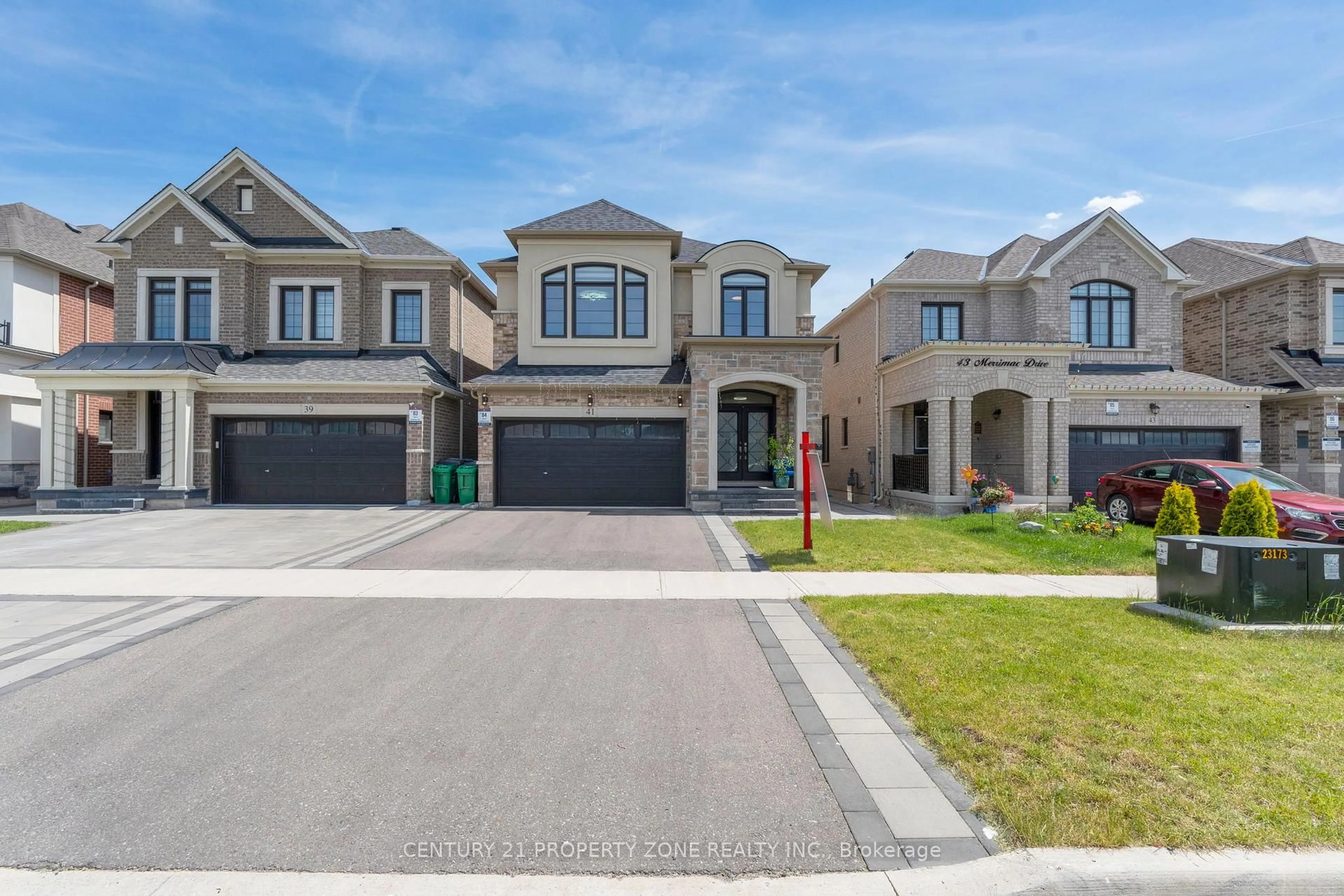 Unknown for 41 Merrimac Dr, Brampton Ontario L6Y 6K4