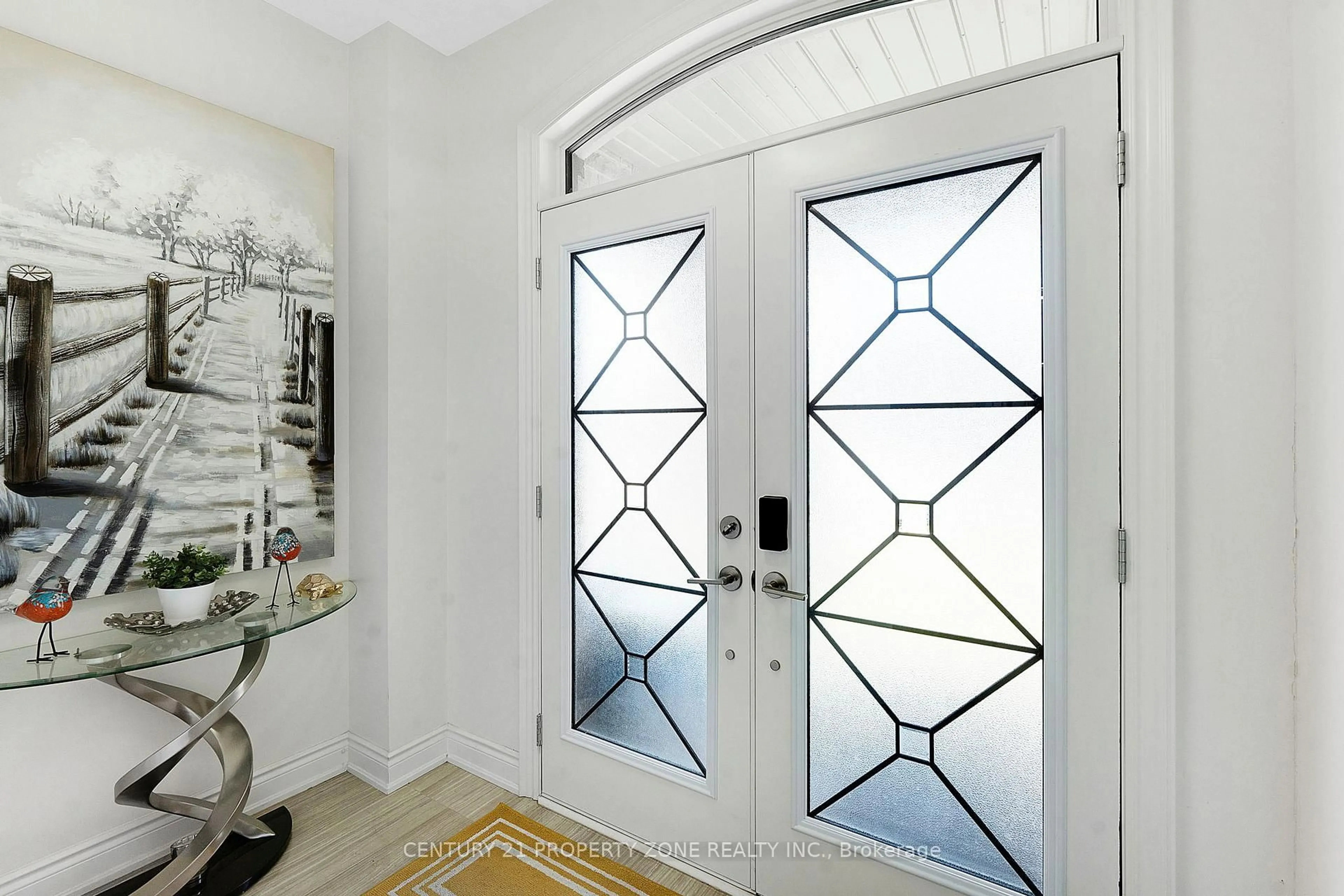 Indoor entryway for 41 Merrimac Dr, Brampton Ontario L6Y 6K4