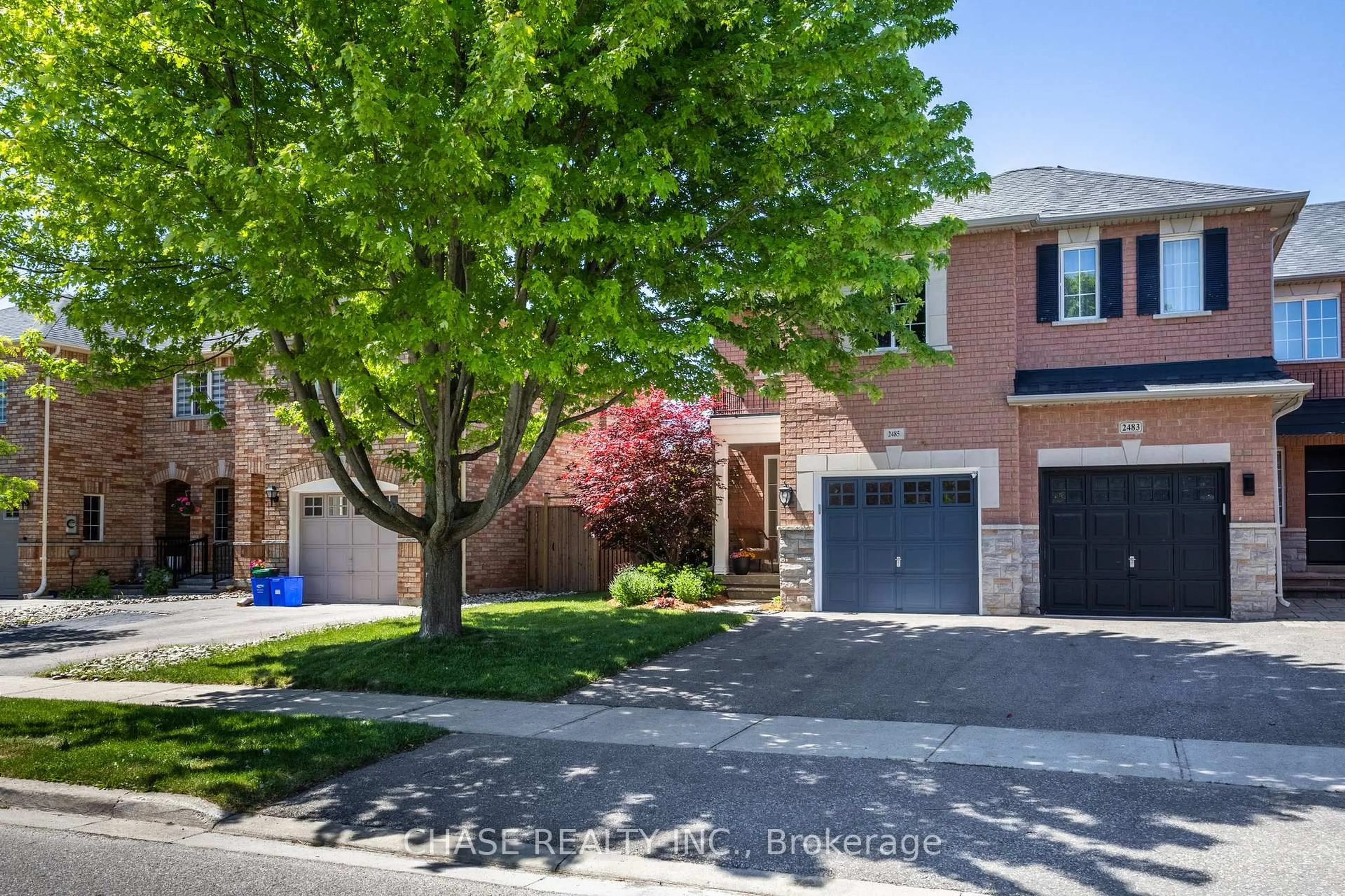 Home with brick exterior material, street for 2485 Newcastle Cres, Oakville Ontario L6M 4P3