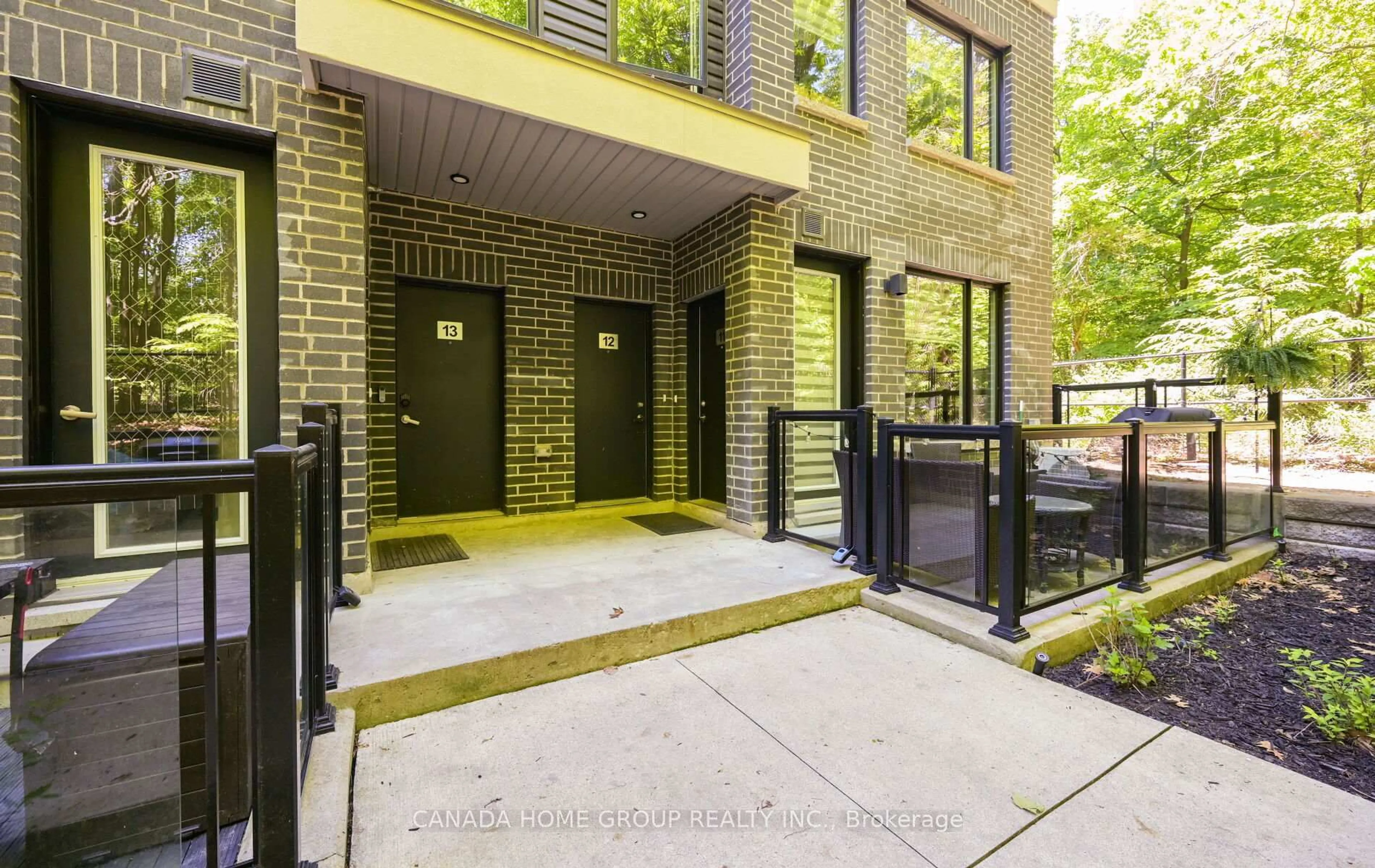 Patio, street for 3492 Widdicombe Way #12, Mississauga Ontario L5L 0B8