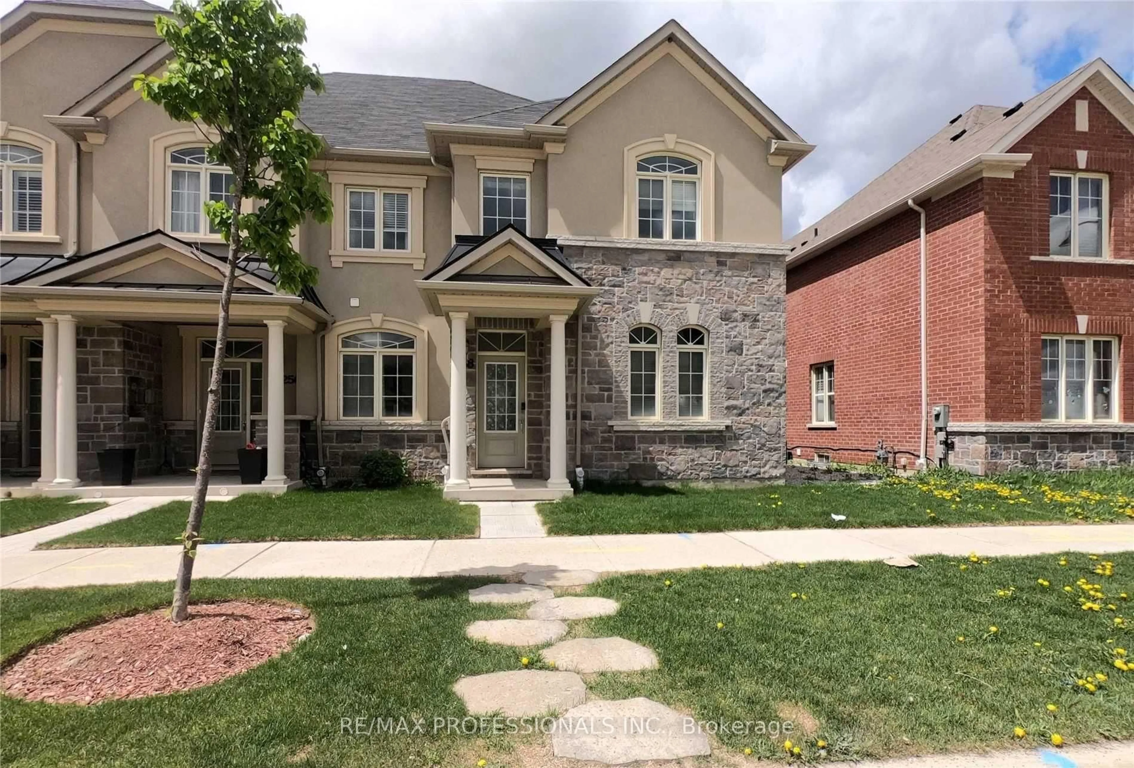 Home with brick exterior material, street for 258 Inspire Blvd, Brampton Ontario L6R 0B6