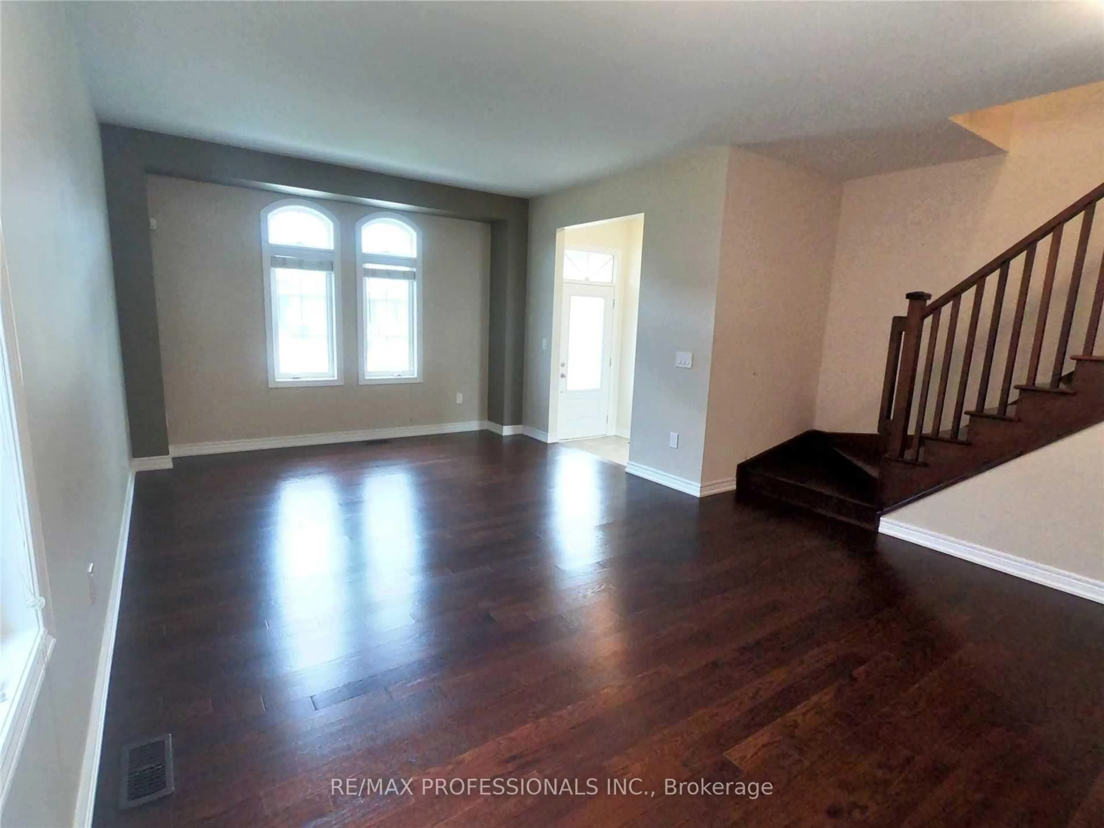 A pic of a room for 258 Inspire Blvd, Brampton Ontario L6R 0B6