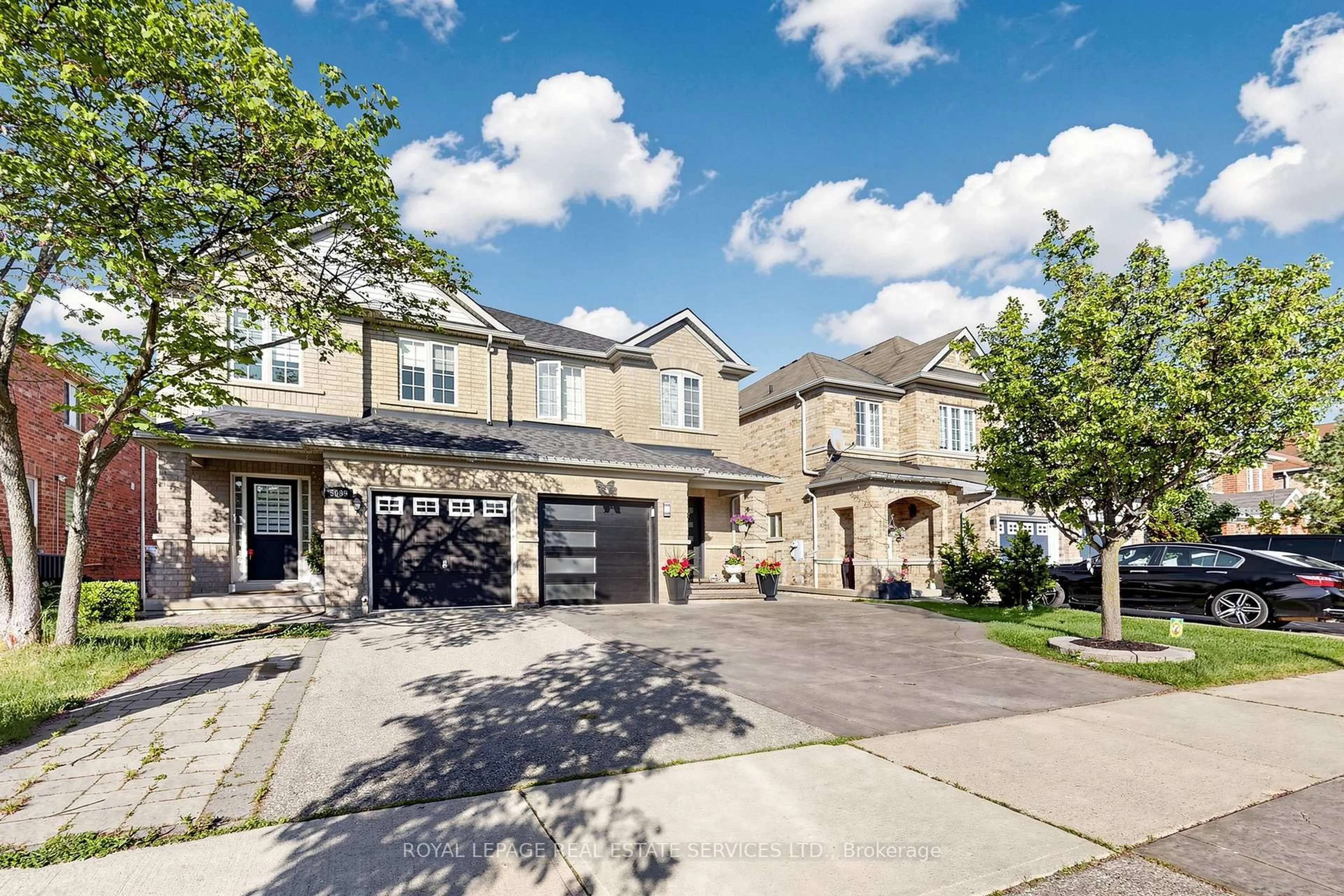 Home with brick exterior material, street for 5099 Churchill Meadows Blvd, Mississauga Ontario L5M 8A1