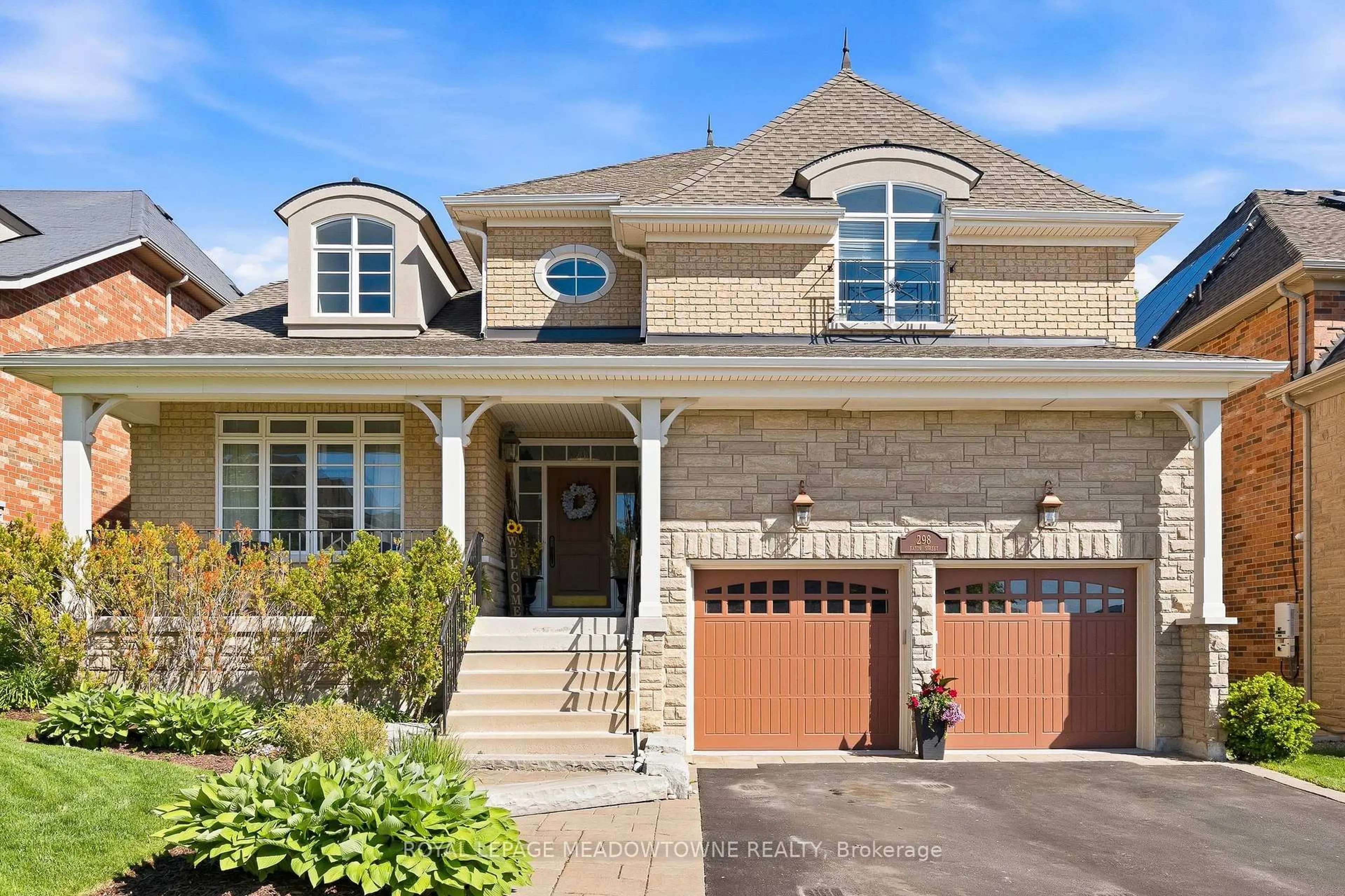 Home with brick exterior material, street for 298 Eaton St, Halton Hills Ontario L7G 6N7