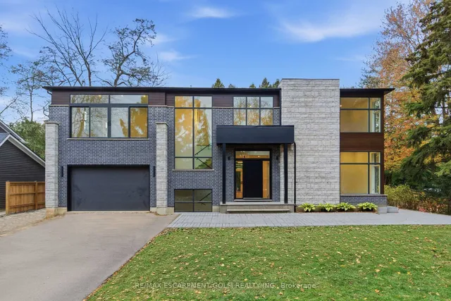 135 Secord Lane, Burlington 2