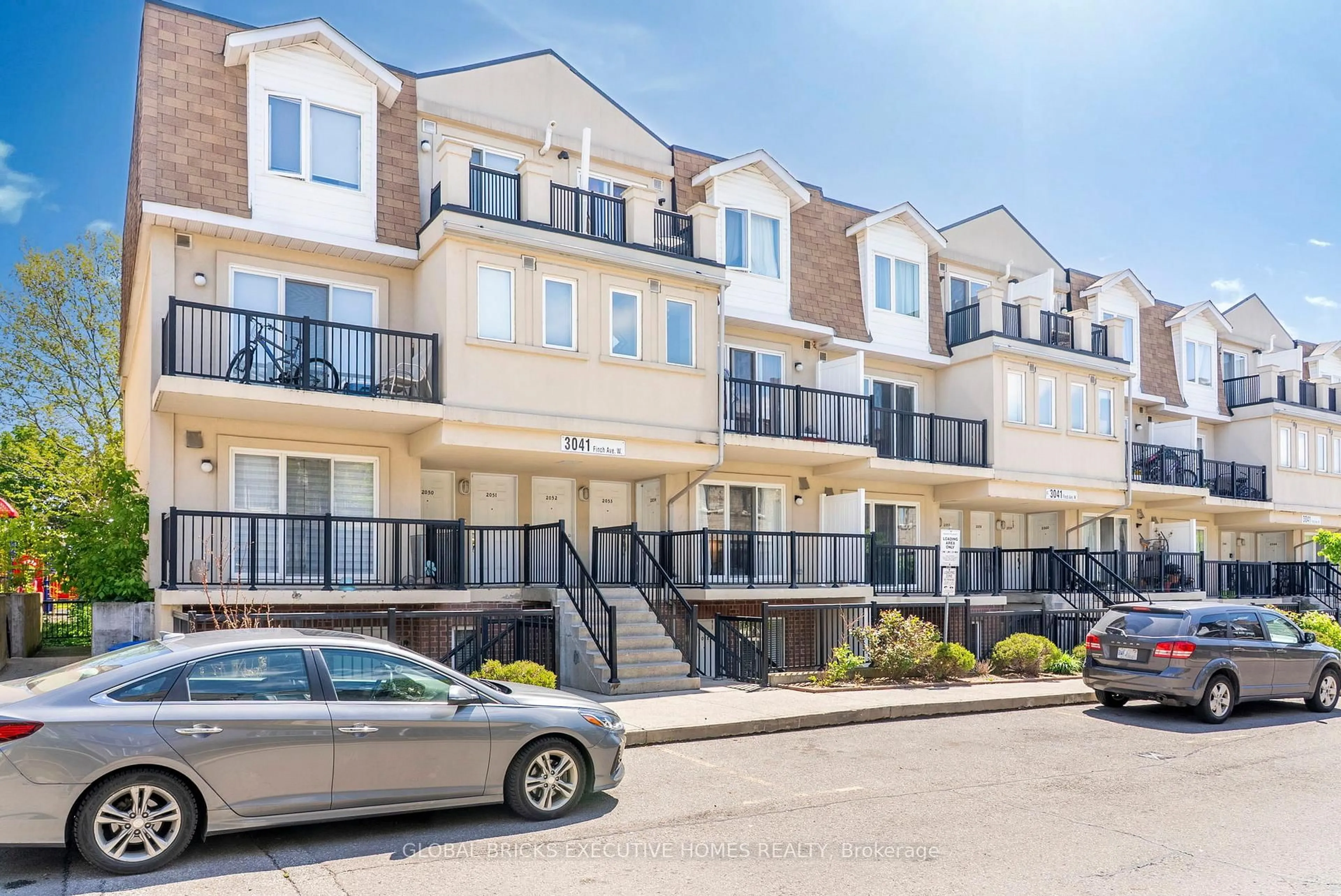Unknown for 3041 Finch Ave #2054, Toronto Ontario M9M 0A4