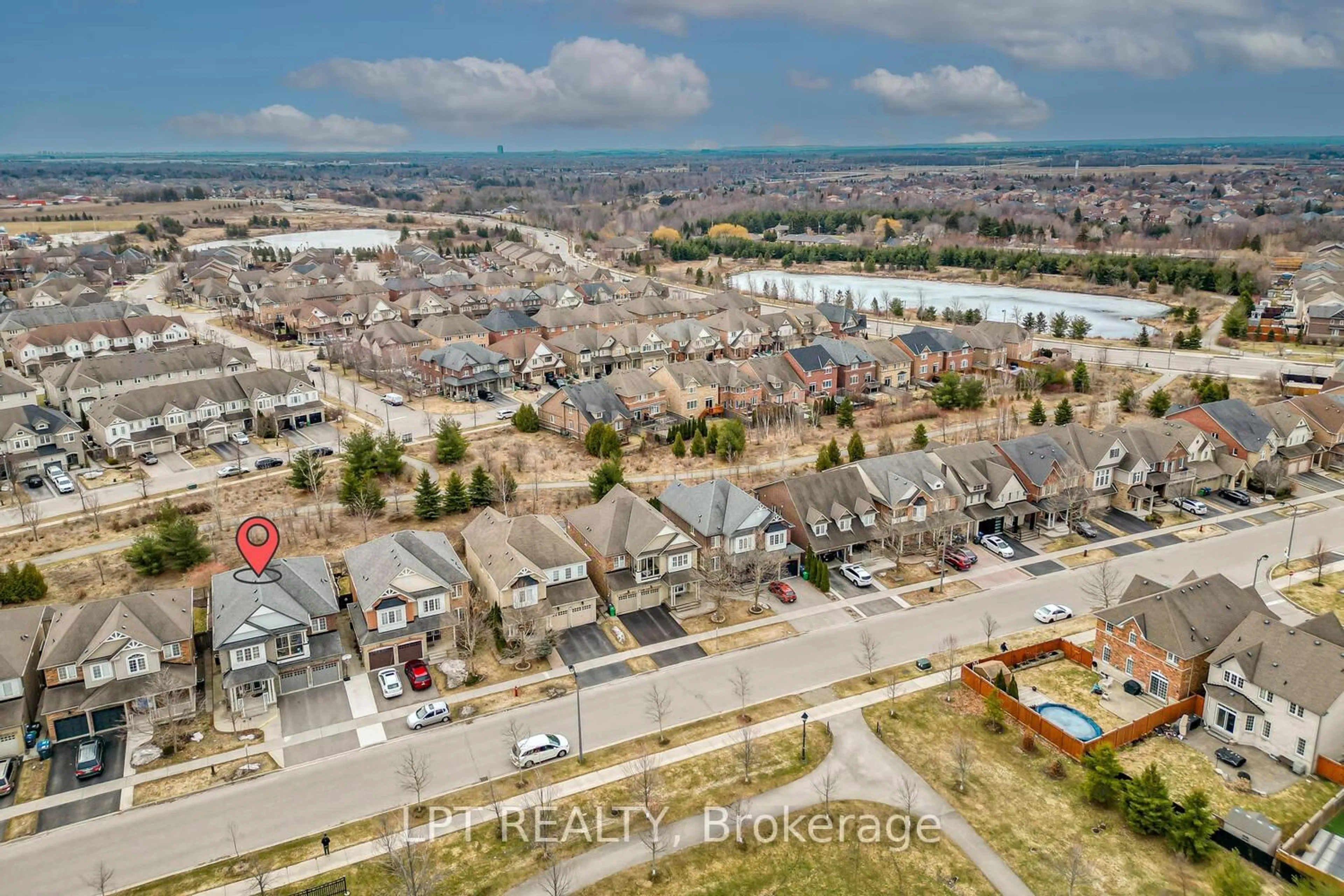 A pic from outside/outdoor area/front of a property/back of a property/a pic from drone, water/lake/river/ocean view for 79 Larson Peak Rd, Caledon Ontario L7C 3P2