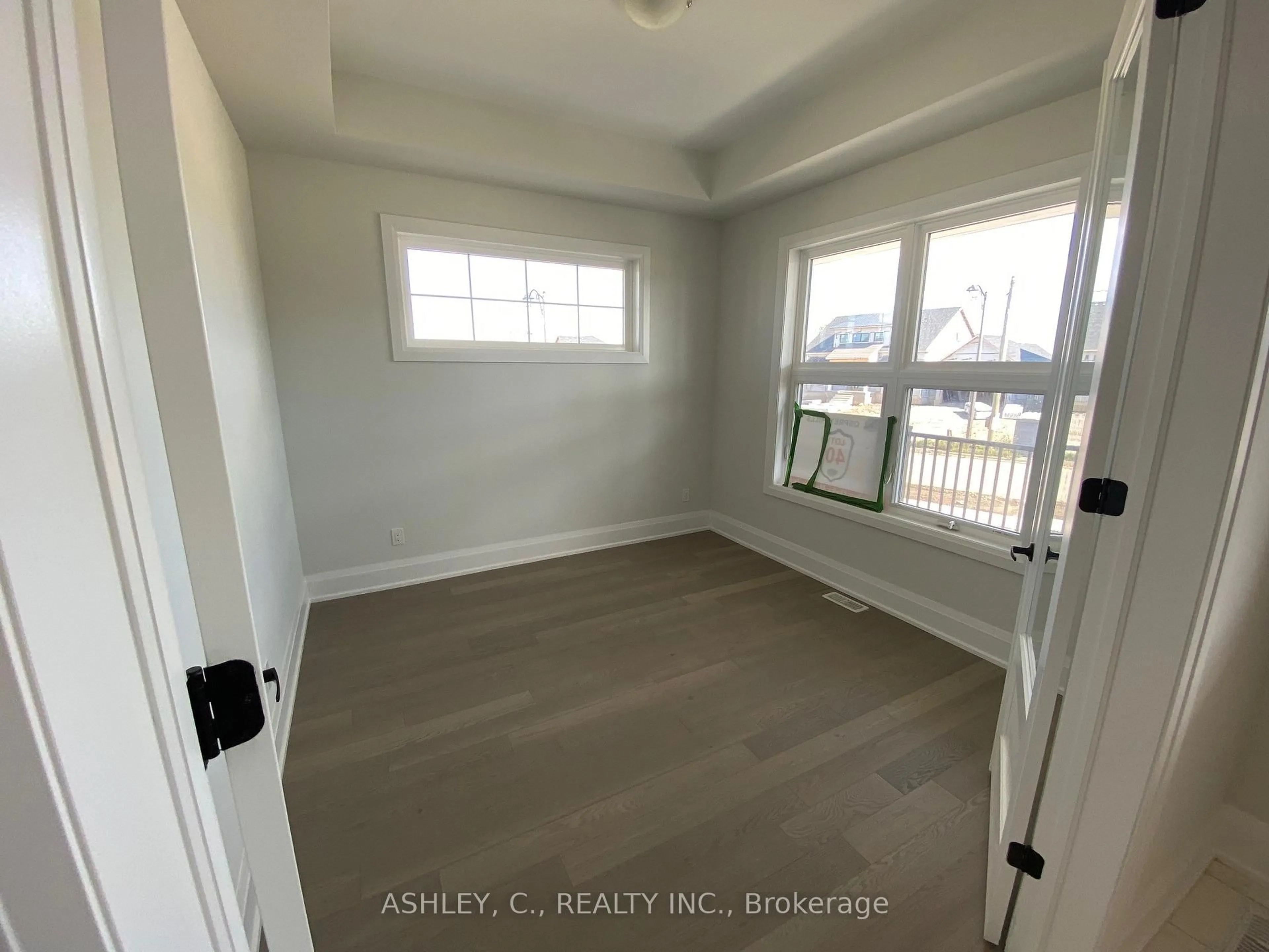 A pic of a room for 20 Chinaberry Rd, Caledon Ontario L7K 2R7
