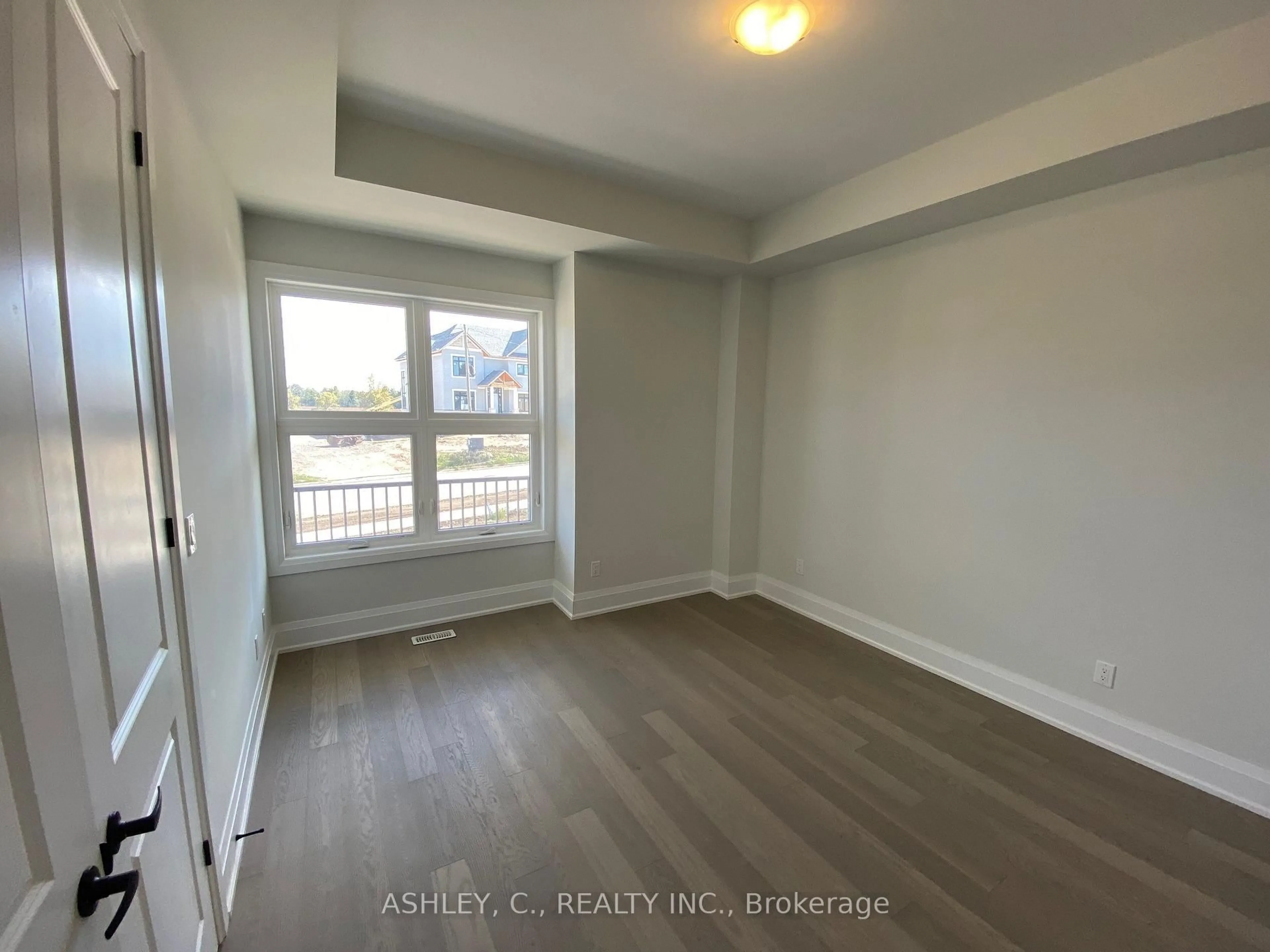 A pic of a room for 20 Chinaberry Rd, Caledon Ontario L7K 2R7