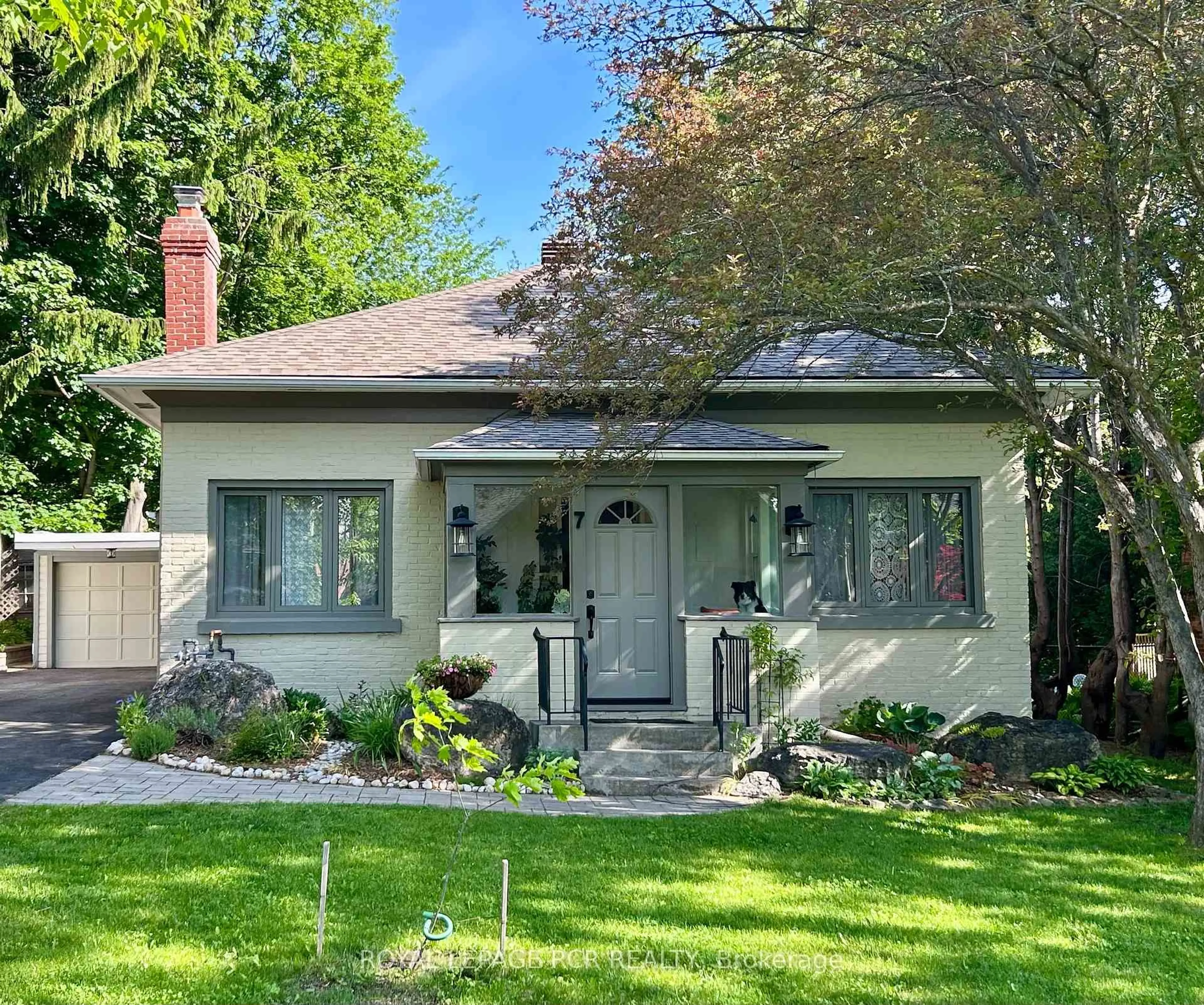 Unknown for 7 Third Ave, Orangeville Ontario L9W 1G8