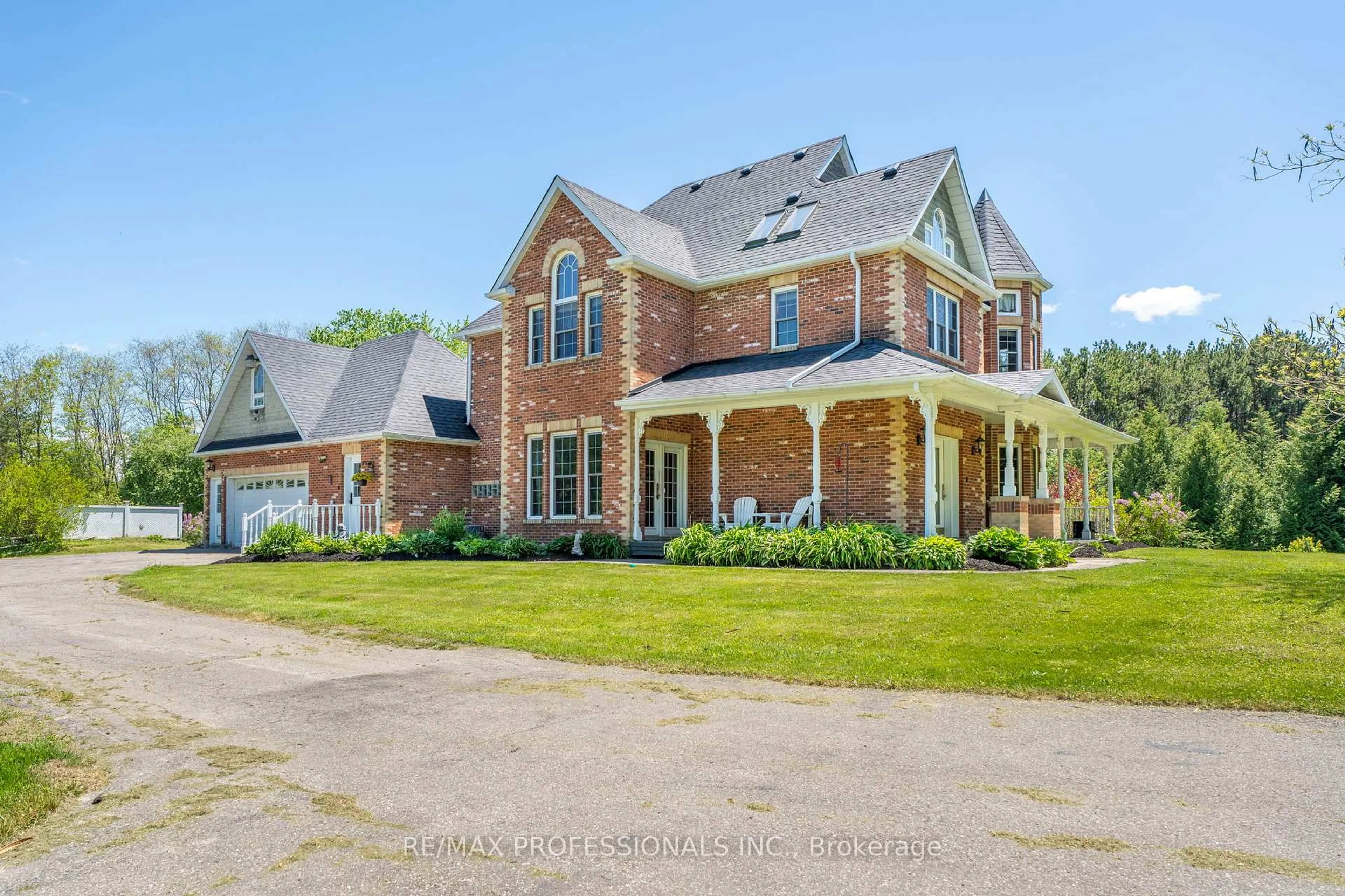 Home with brick exterior material, street for 18655 Heart Lake Rd, Caledon Ontario L7K 2A5