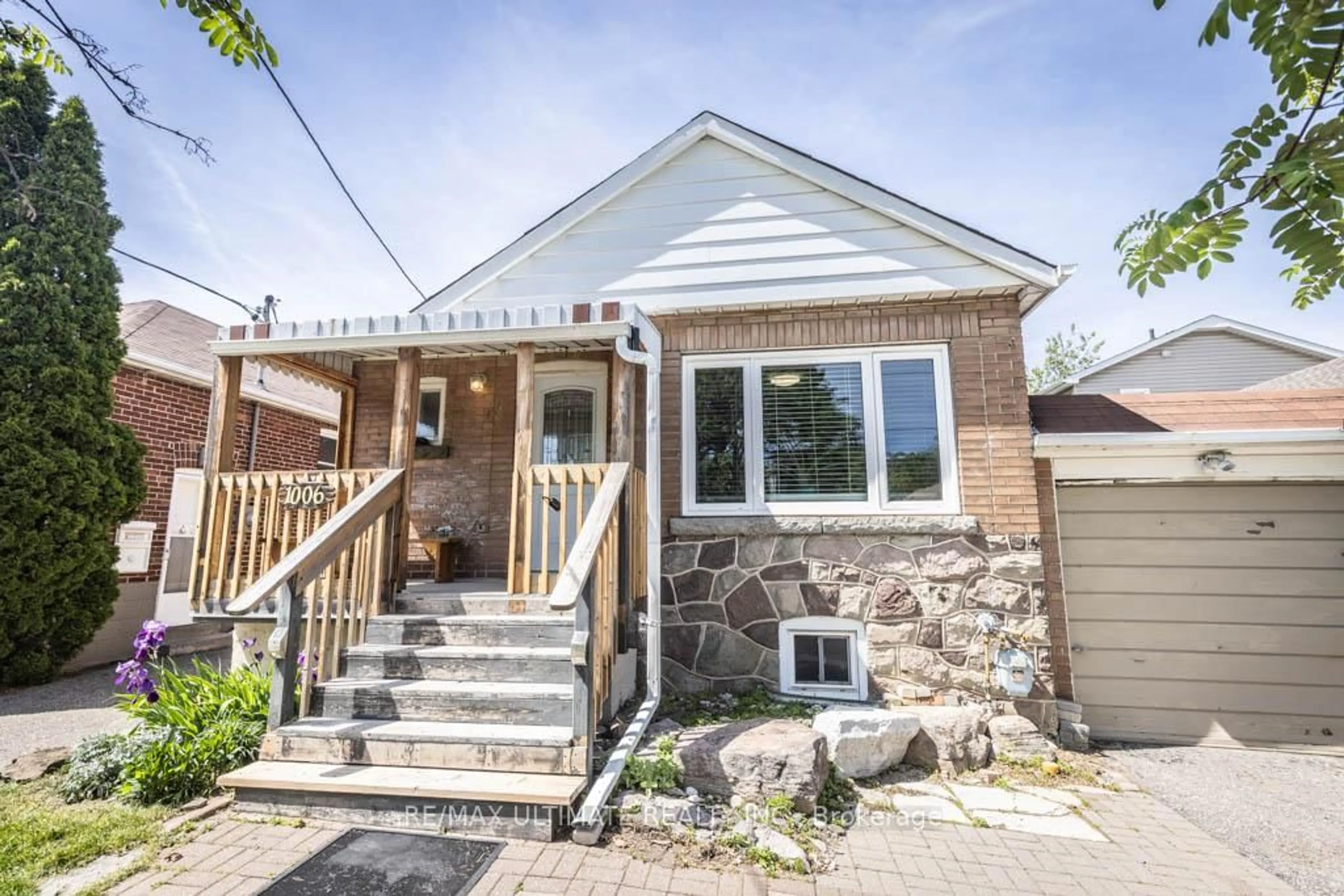 Home with brick exterior material, street for 1006 Castlefield Ave, Toronto Ontario M6B 1E3