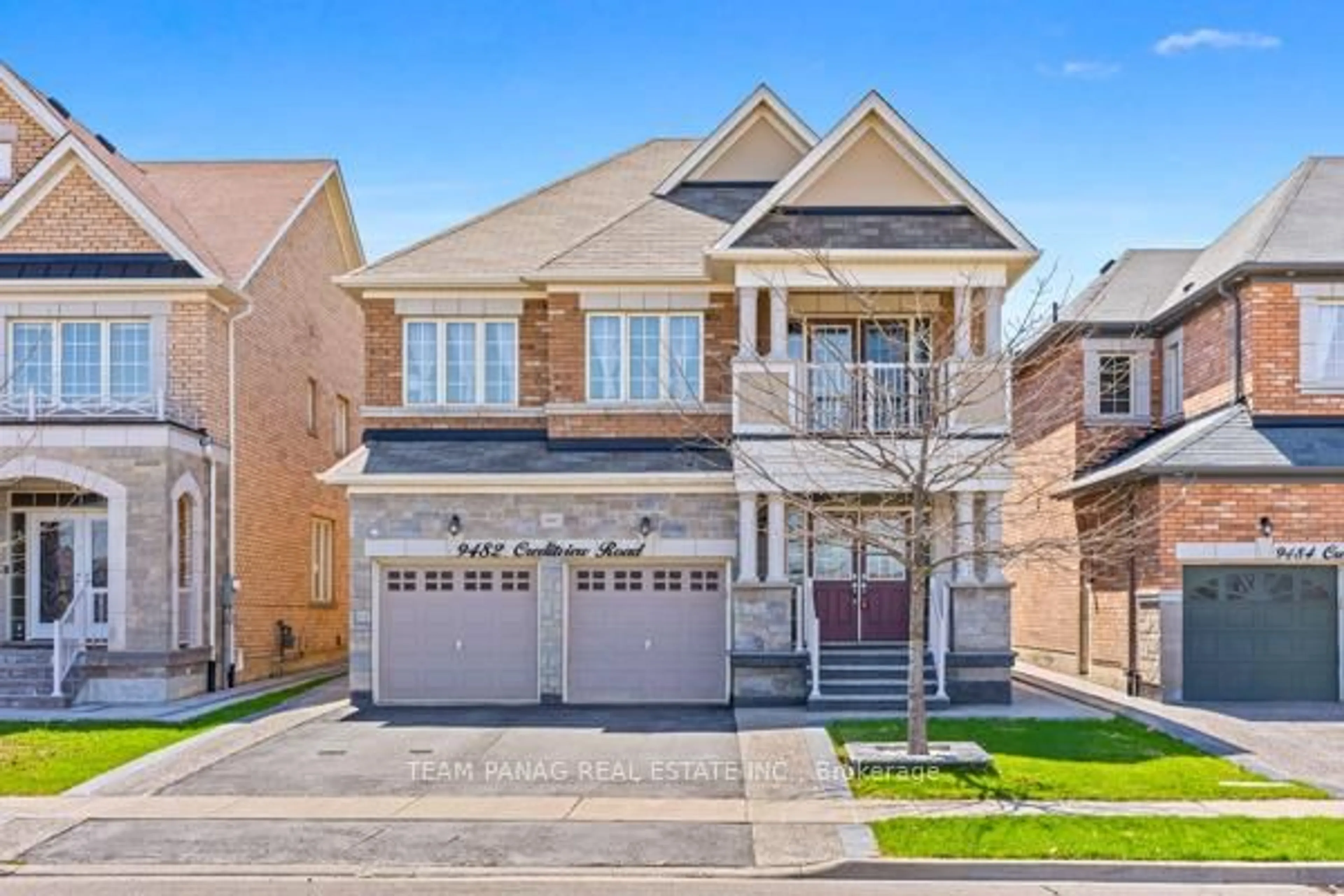 Home with brick exterior material, street for 9482 Creditview Rd, Brampton Ontario L6X 3E3