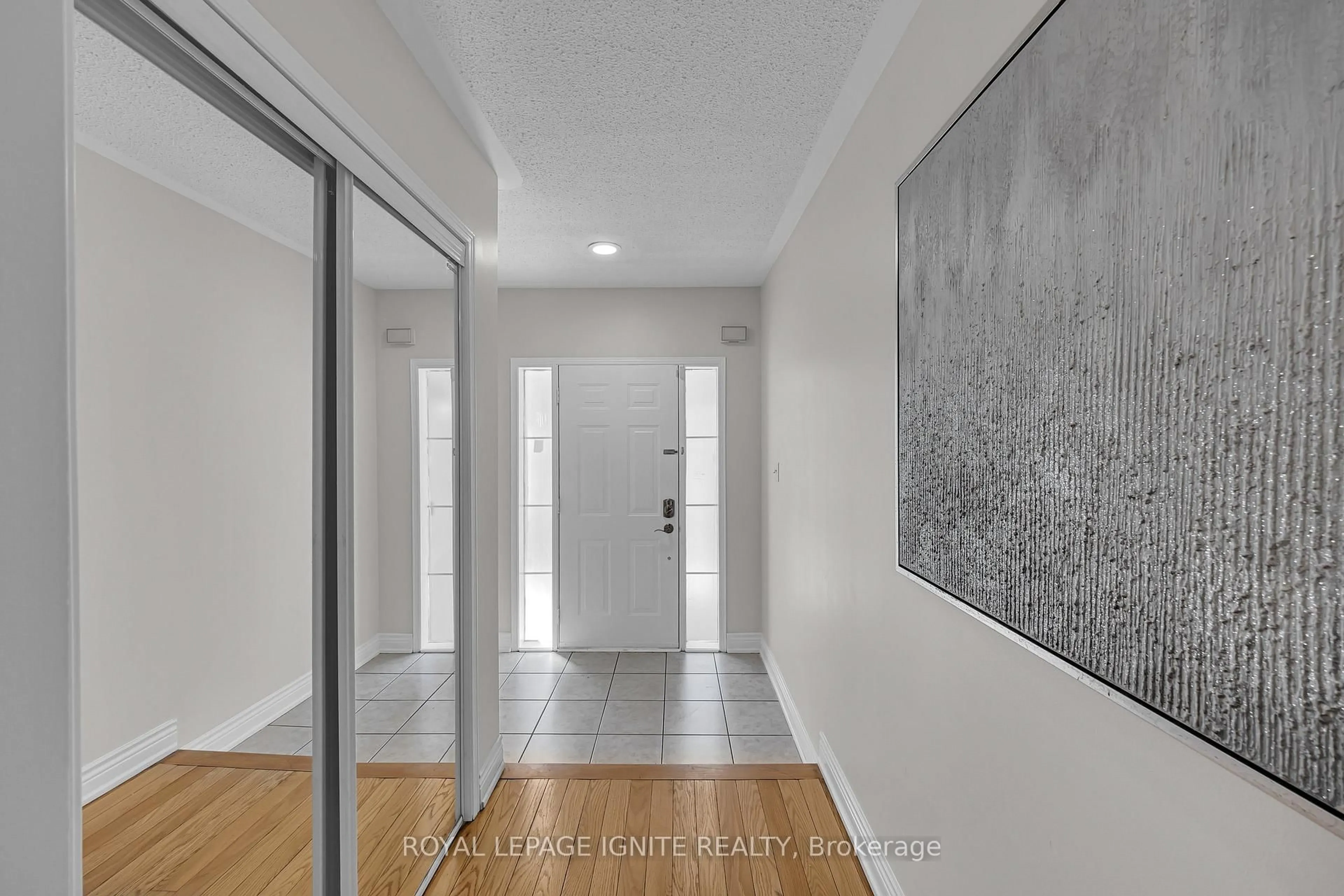 Indoor entryway for 91 Albright Rd, Brampton Ontario L6X 5E3