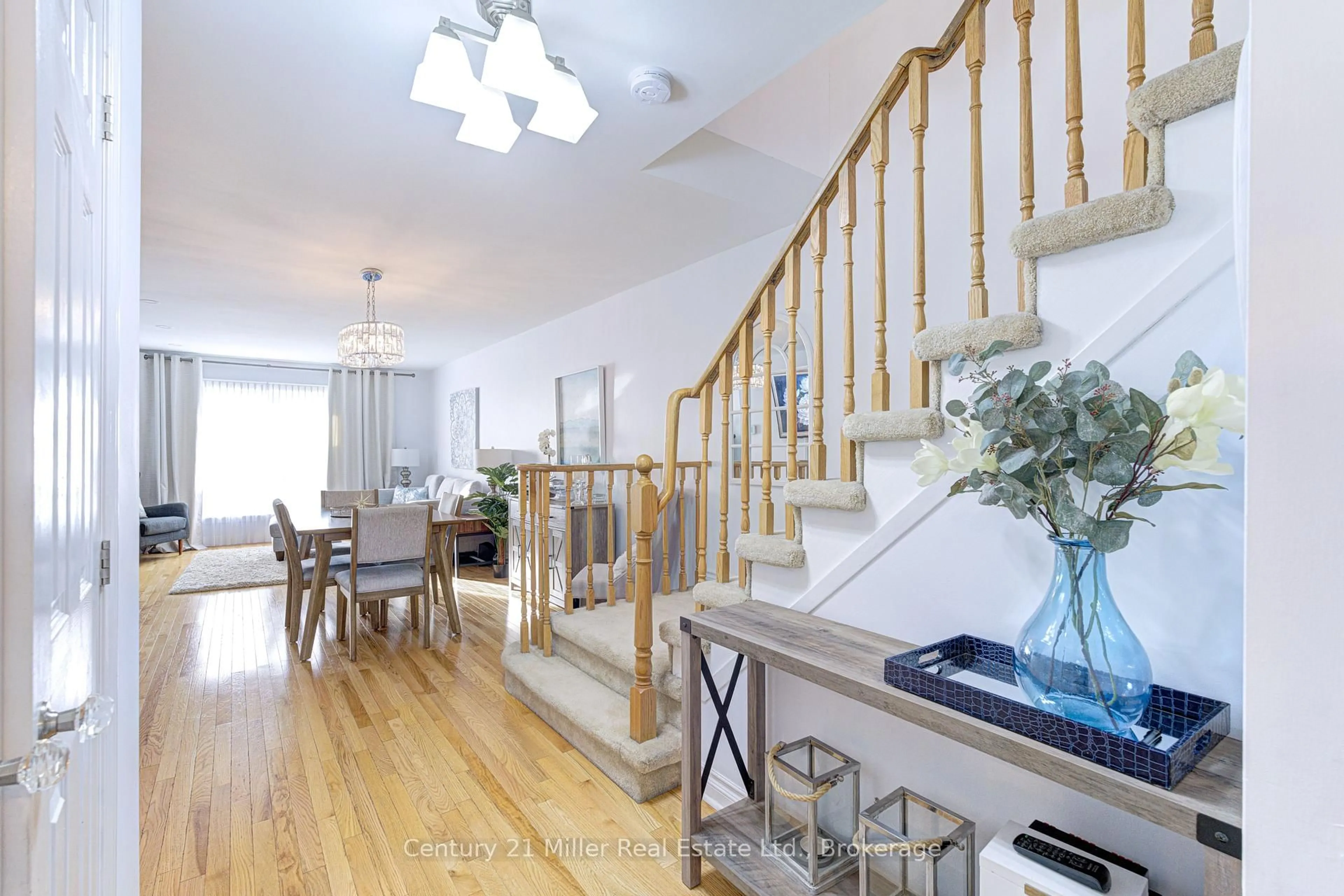 Unknown for 2256 MARGOT St, Oakville Ontario L6H 3M7