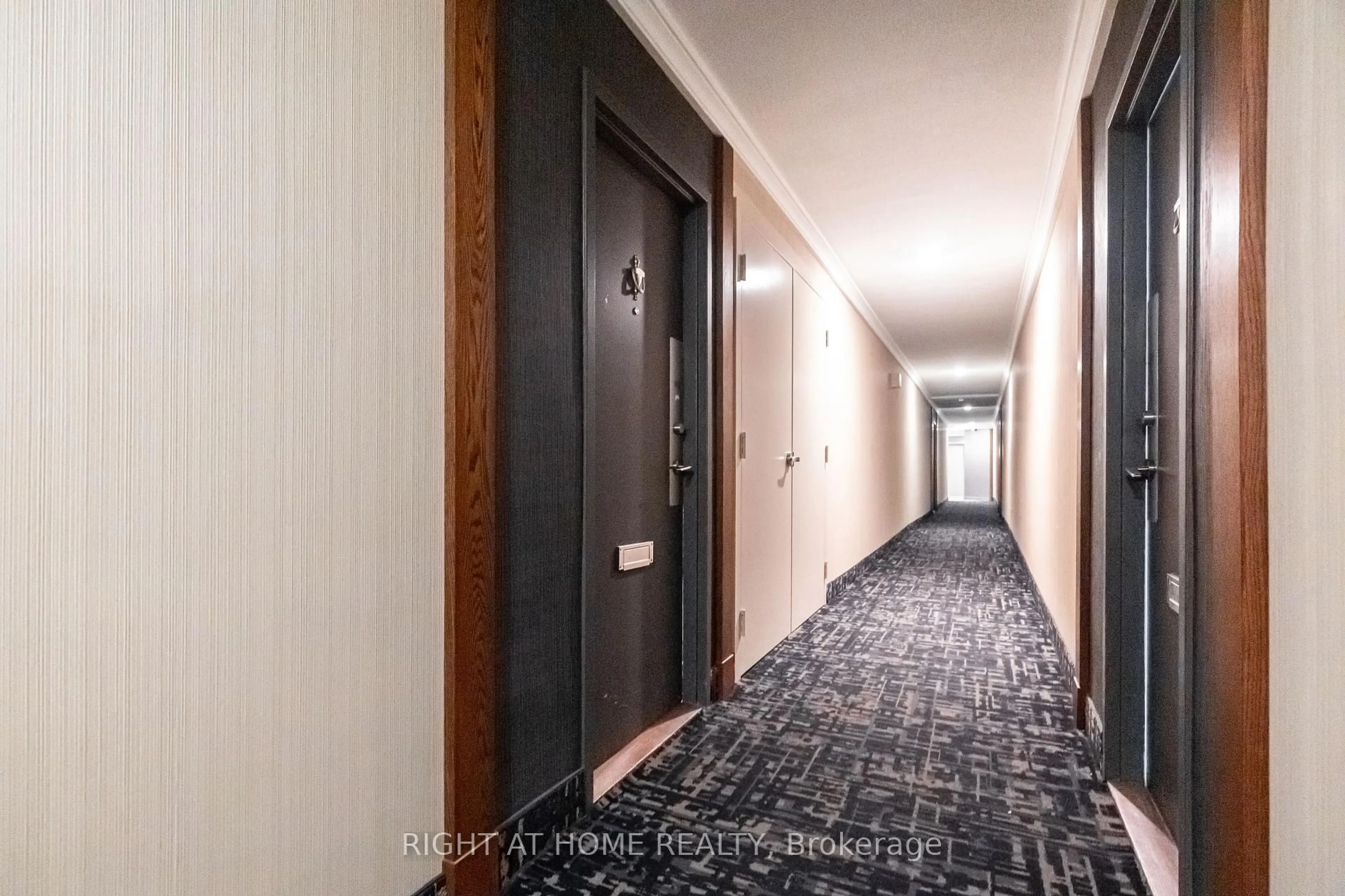 Indoor foyer for 551 The West Mall #802, Toronto Ontario M9C 1G7
